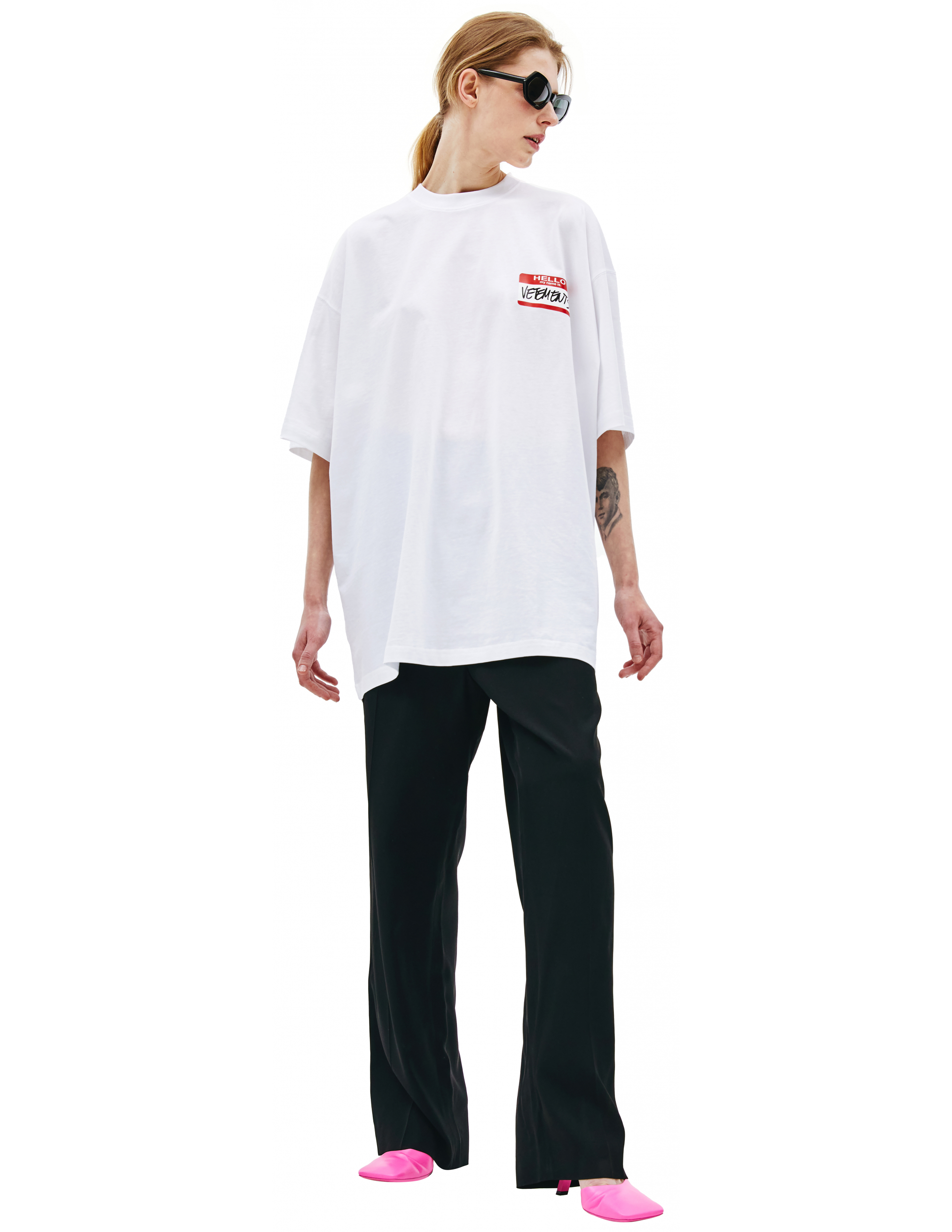 Белая футболка с патчем VETEMENTS UE52TR140W/1602, размер XS;XL;S;M;L