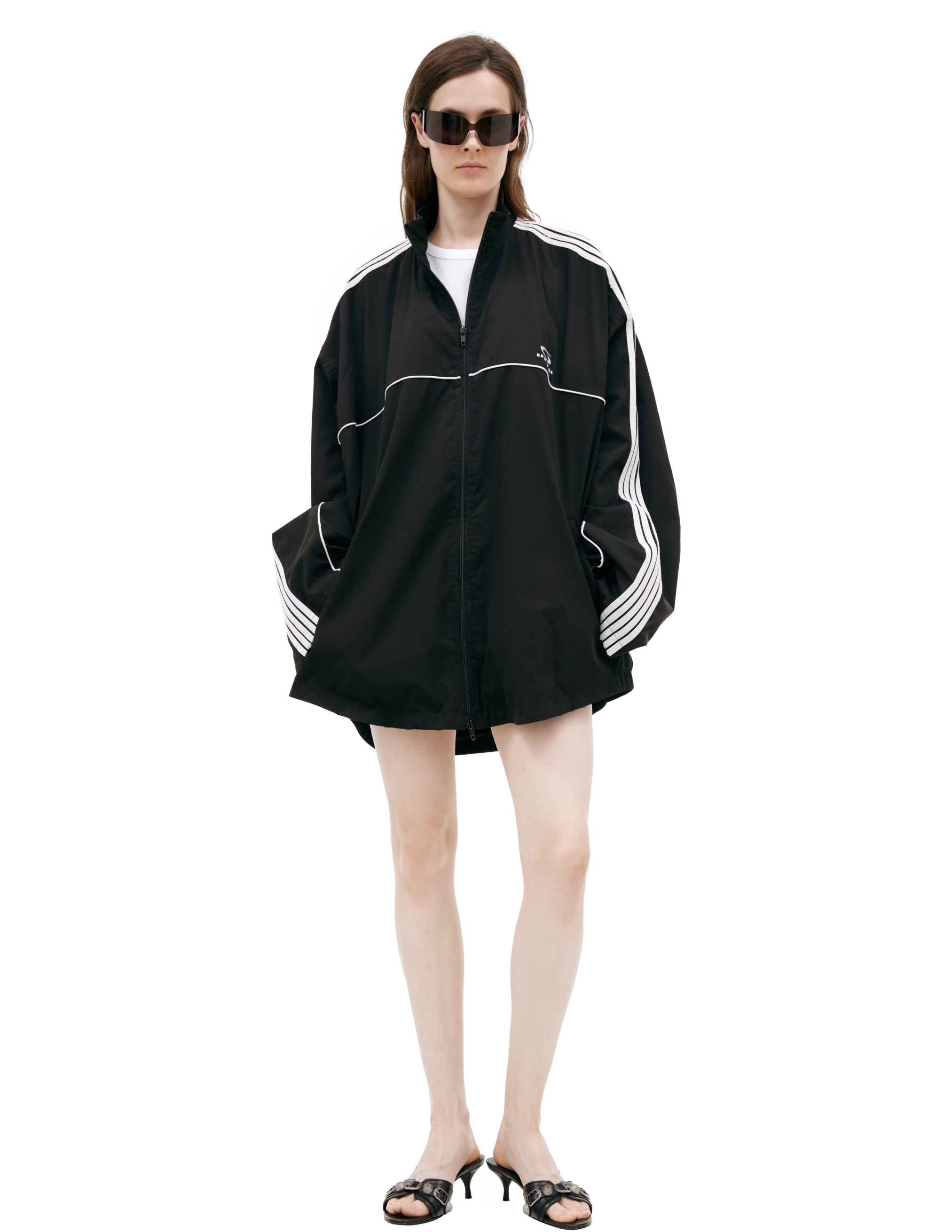 Черная куртка с лампасами 250300₽