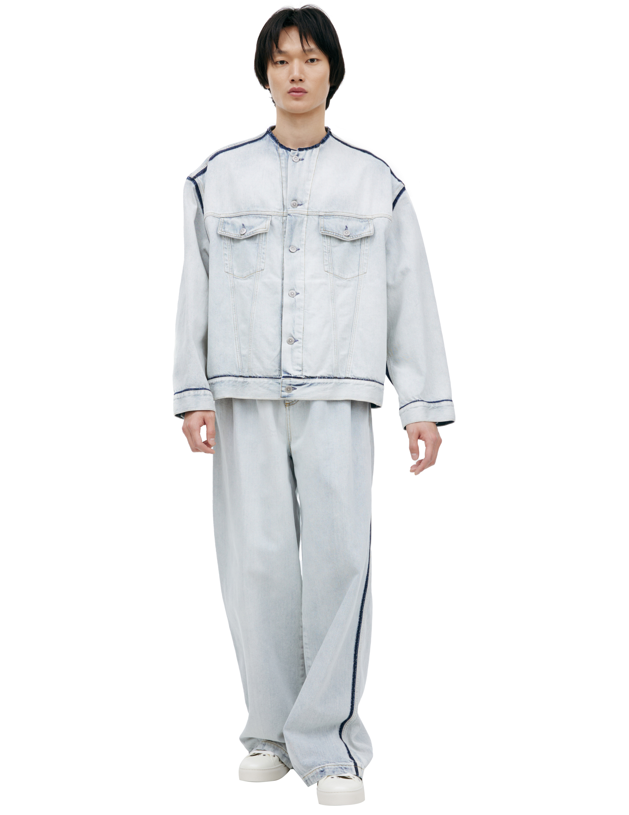 Джинсовая куртка с контрастными швами 109800₽