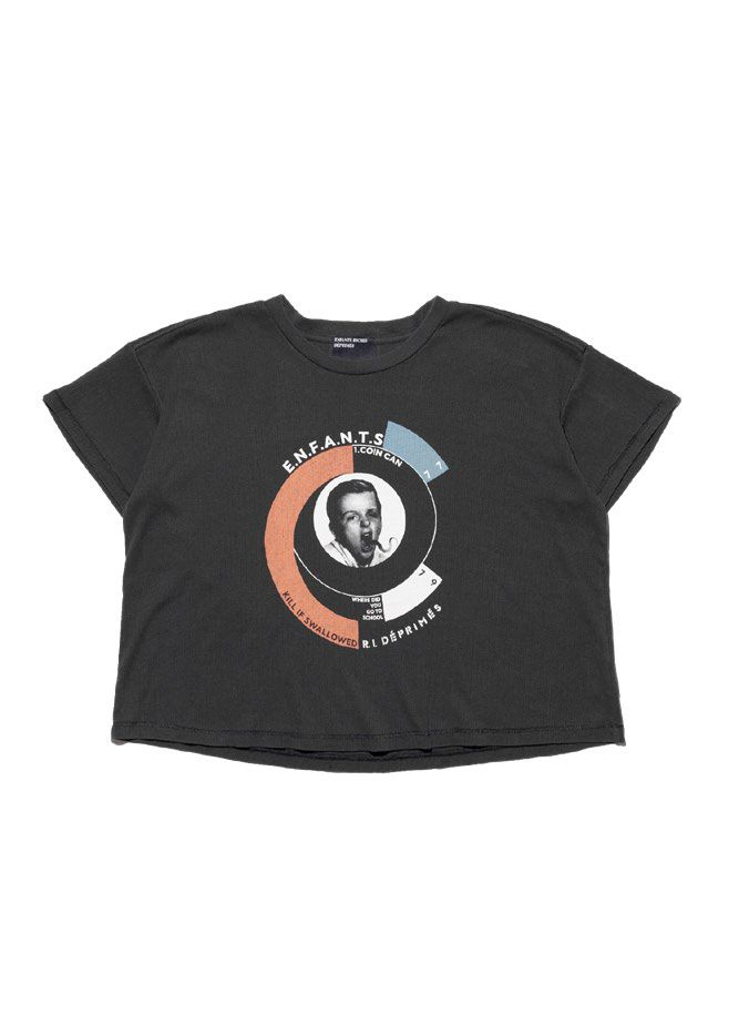 Темно-серая футболка с принтом