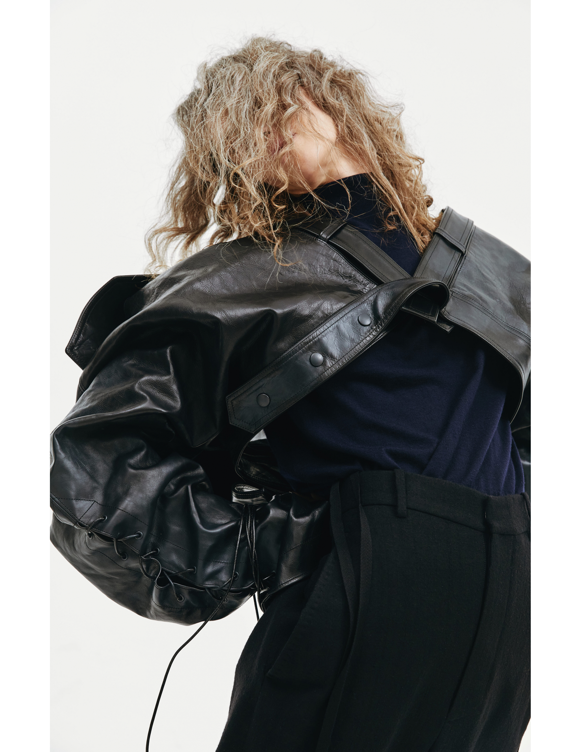 Укороченная кожаная куртка - Yohji Yamamoto  FX-J06-702-1 Фото 4