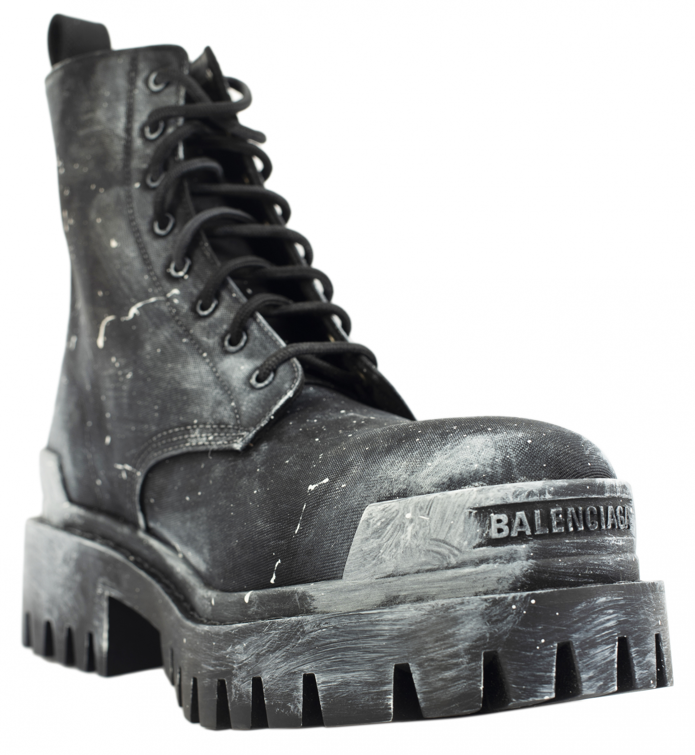 Купить Ботинки Strike в белой краске - Balenciaga 670632/W2DY2/1090 за47740р. с доставкой