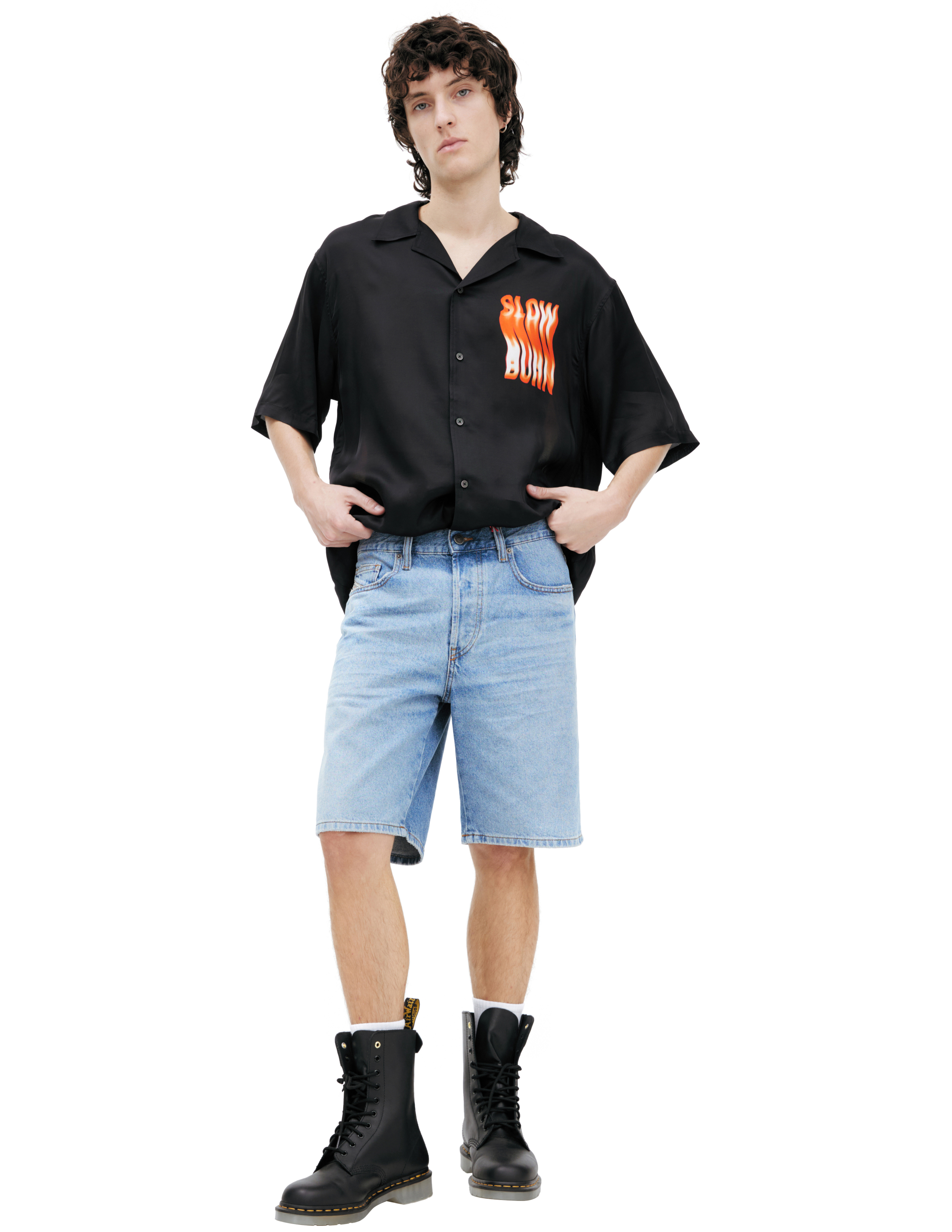 Джинсовые шорты с патчем 15400₽