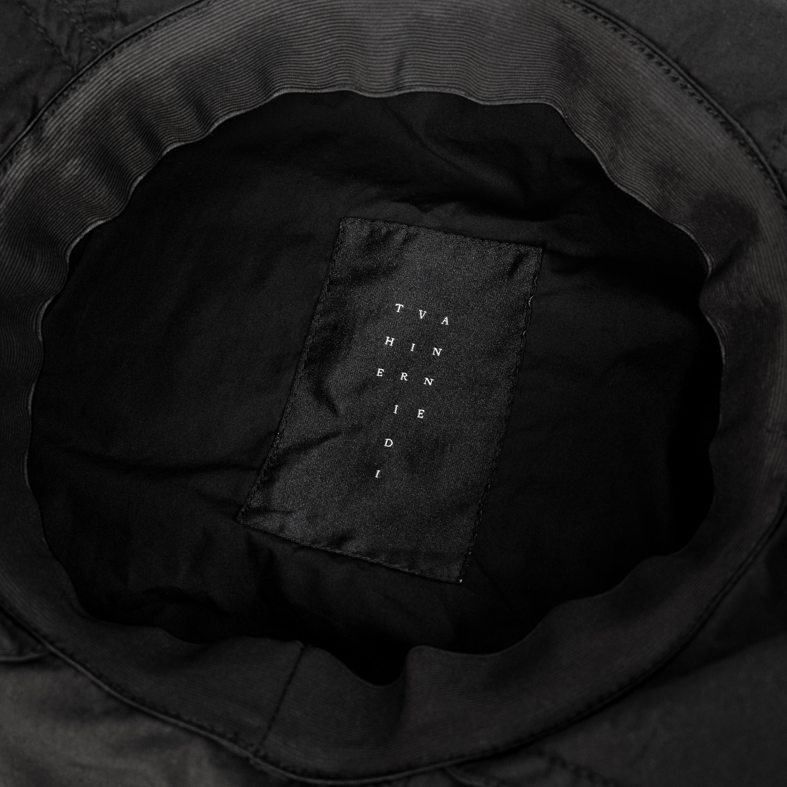 Черная шапка-маска на кнопках The Viridi-Anne VI/3501/09/blk, размер One Size VI/3501/09/blk - фото 7