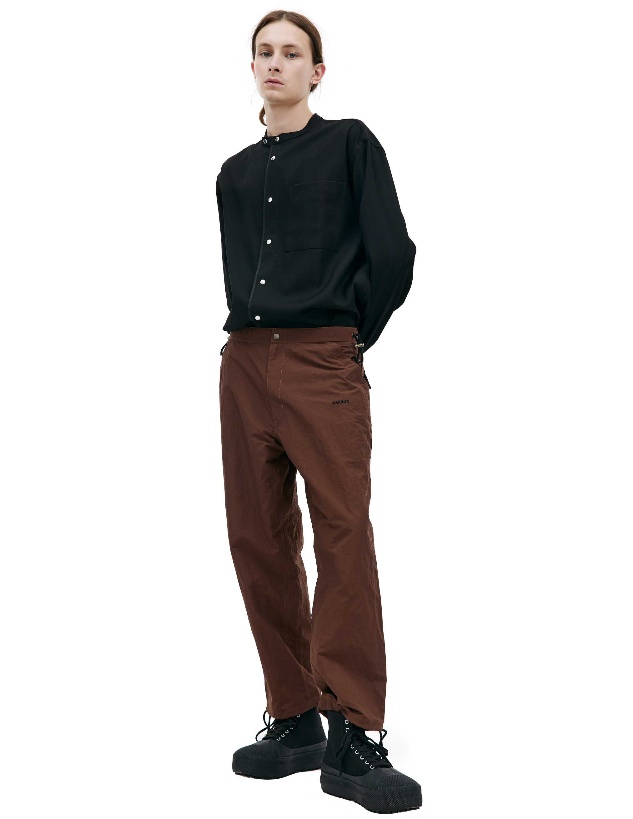 Нейлоновые брюки с вышивкой логотипа