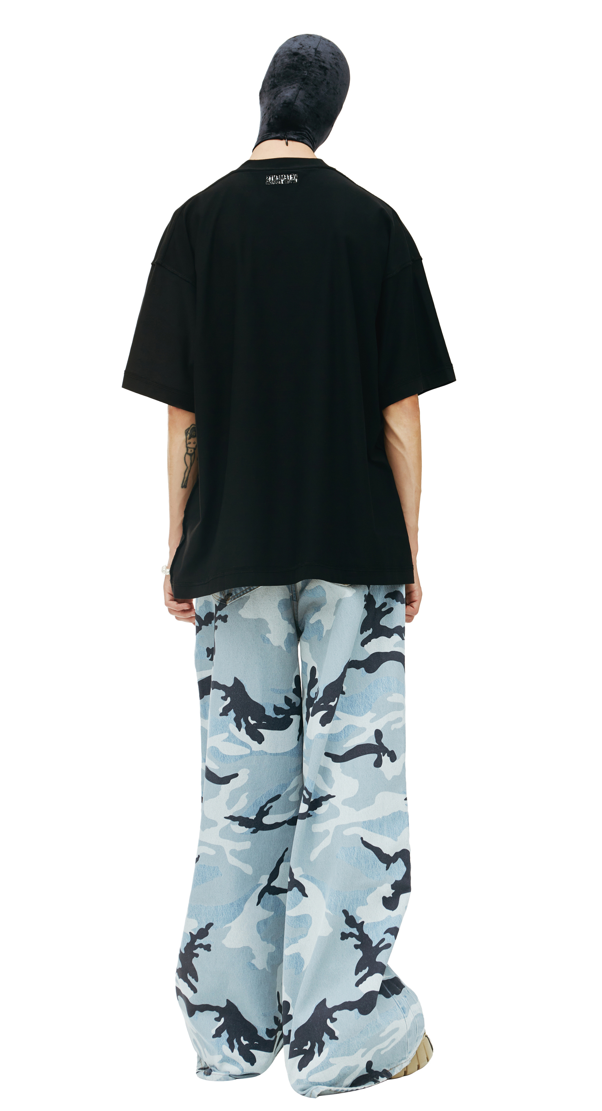 VETEMENTS Футболка наизнанку