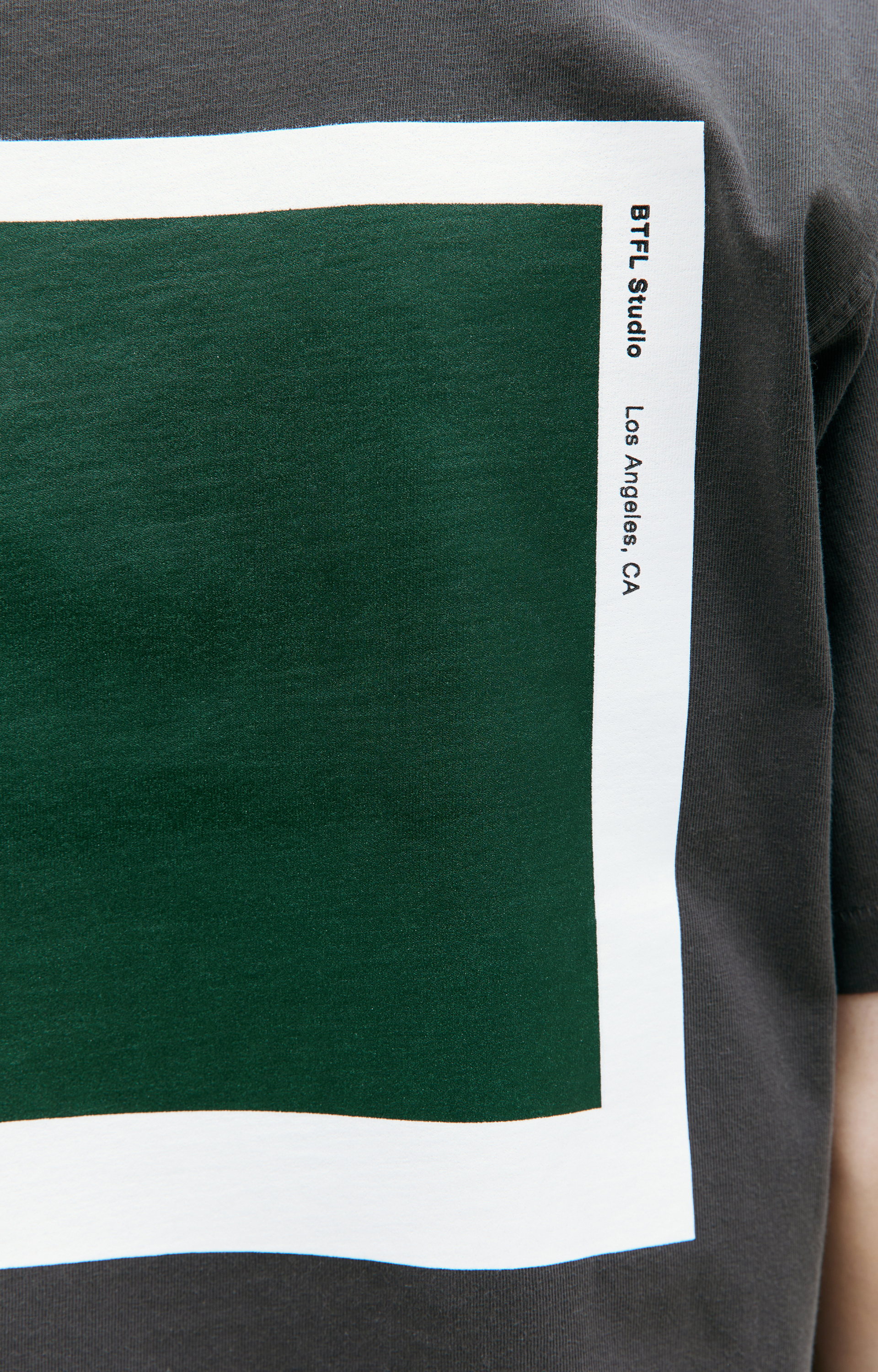 BTFL Черная футболка с принтом