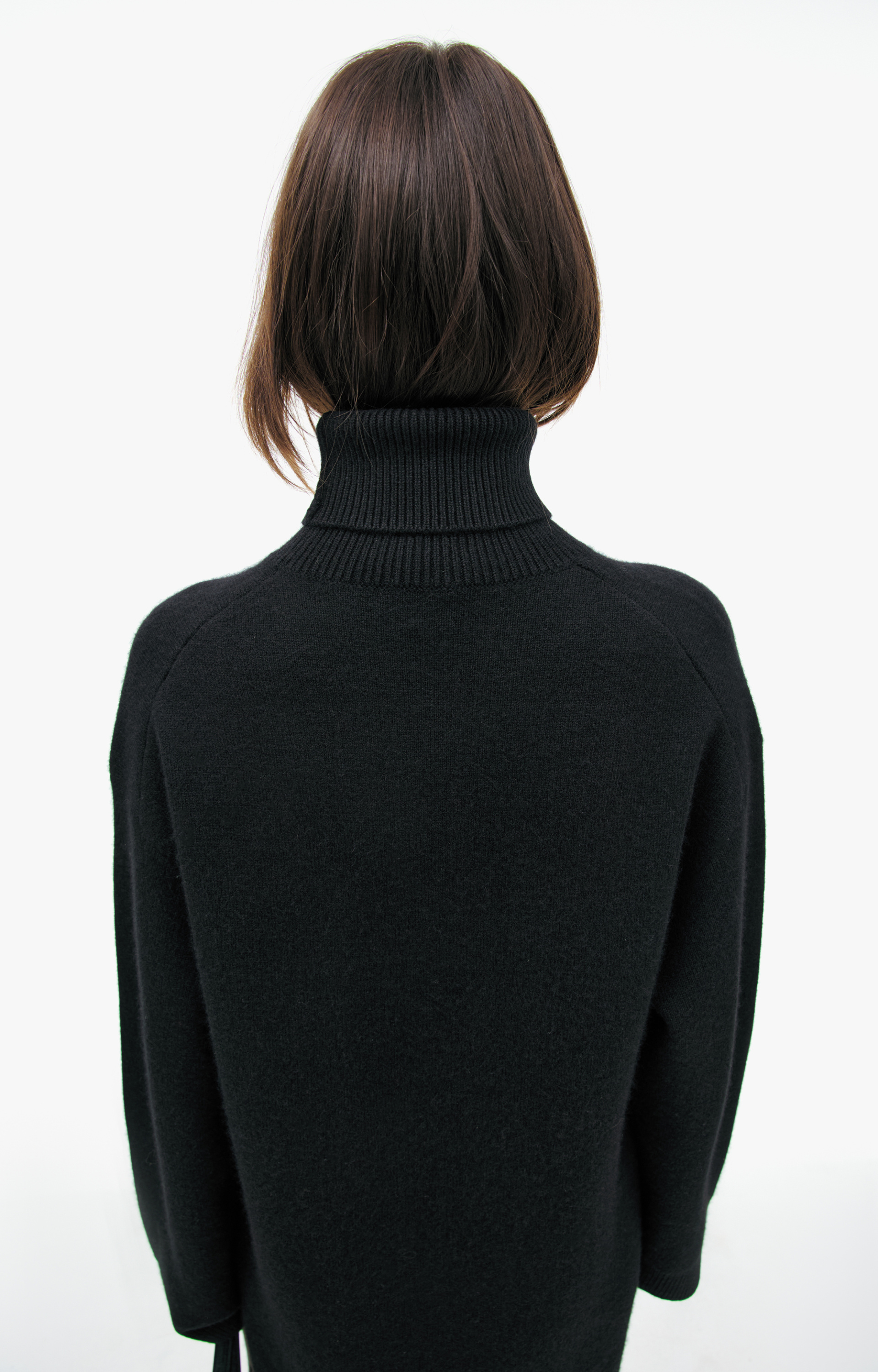 TOTEME Кашемировое платье с высоким воротом