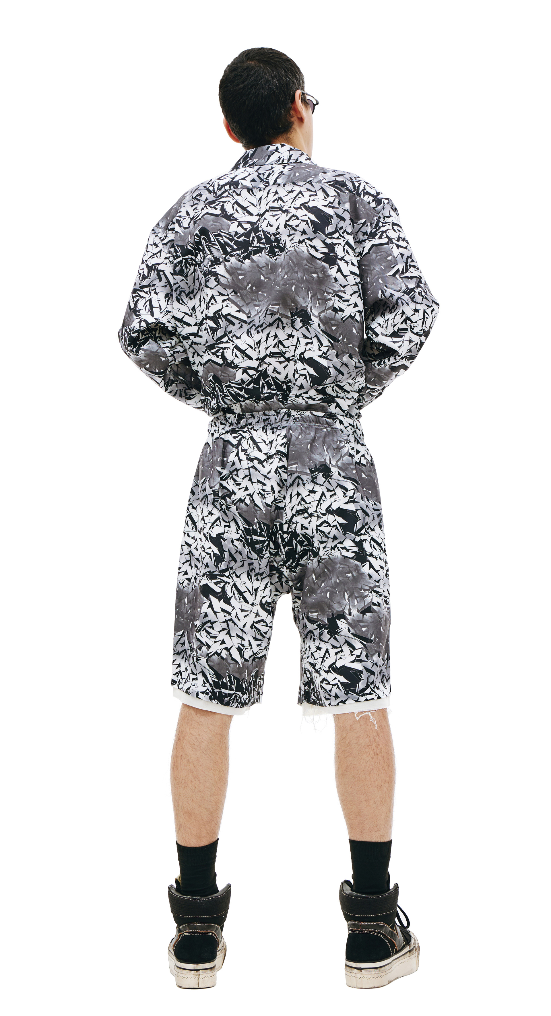 Children of the discordance Шорты с монопринтом граффити