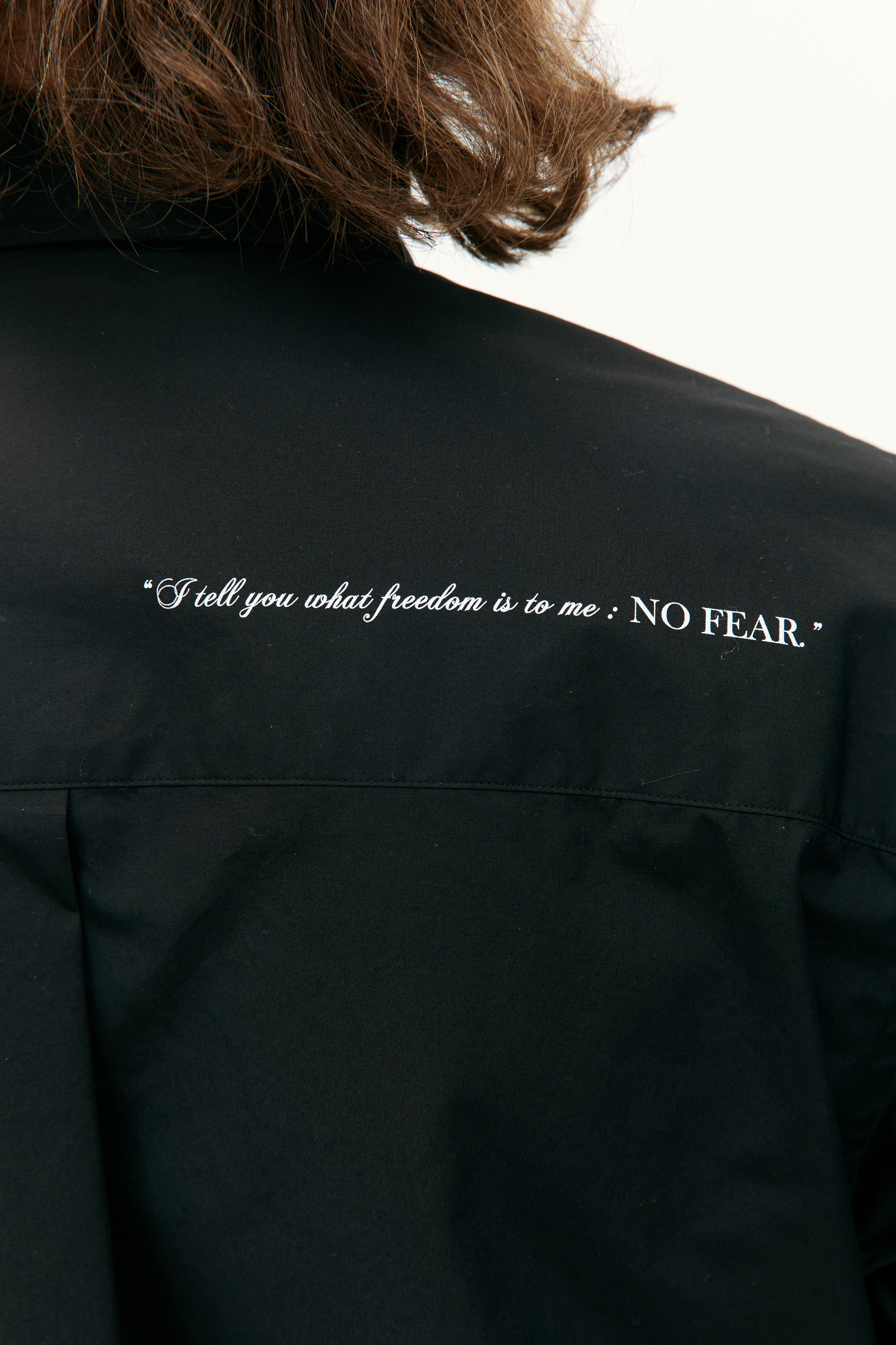 Undercover Черная рубашка с принтами и вышивками