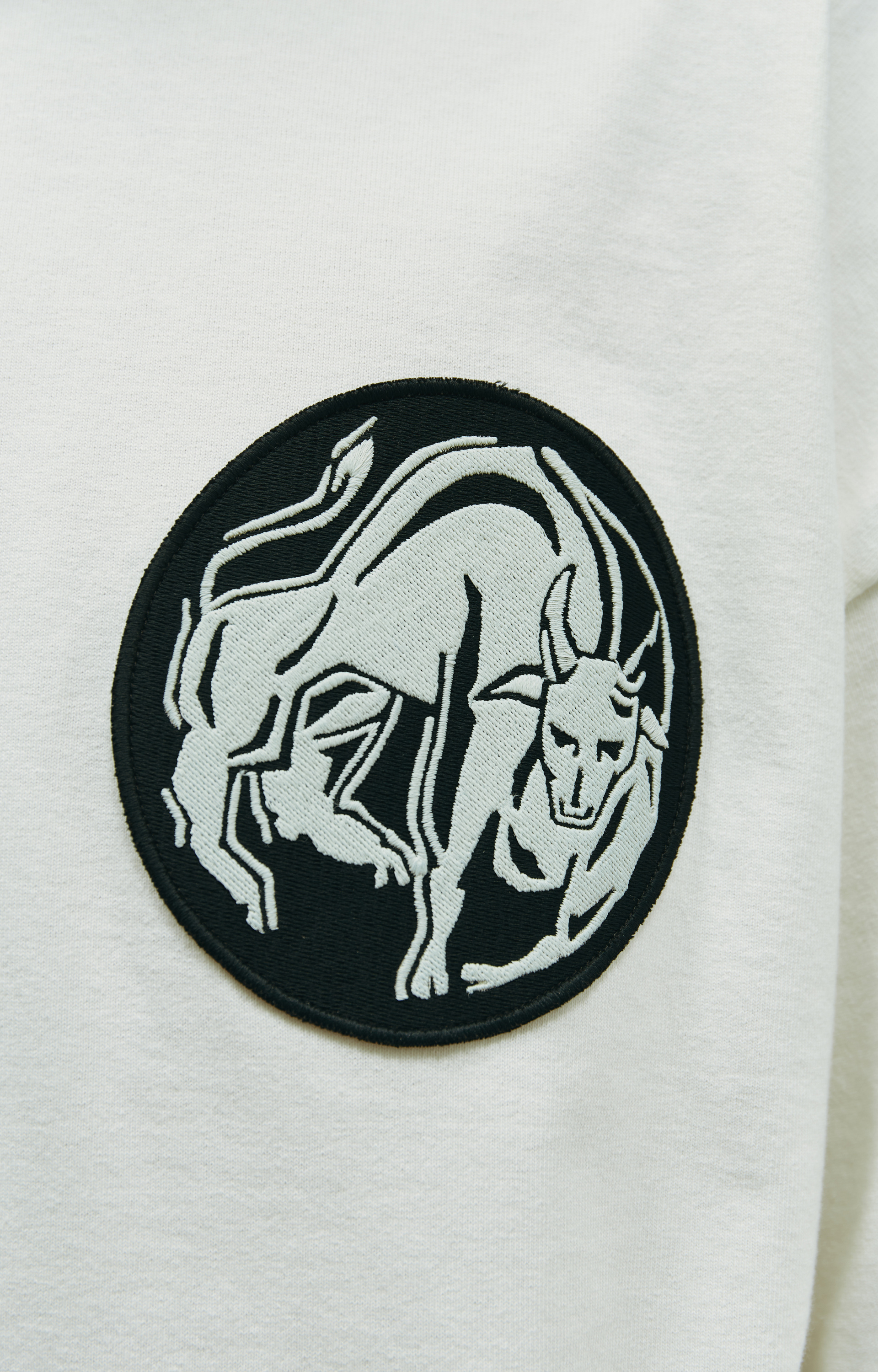 Jil Sander Оверсайз футболка с нашивкой Телец