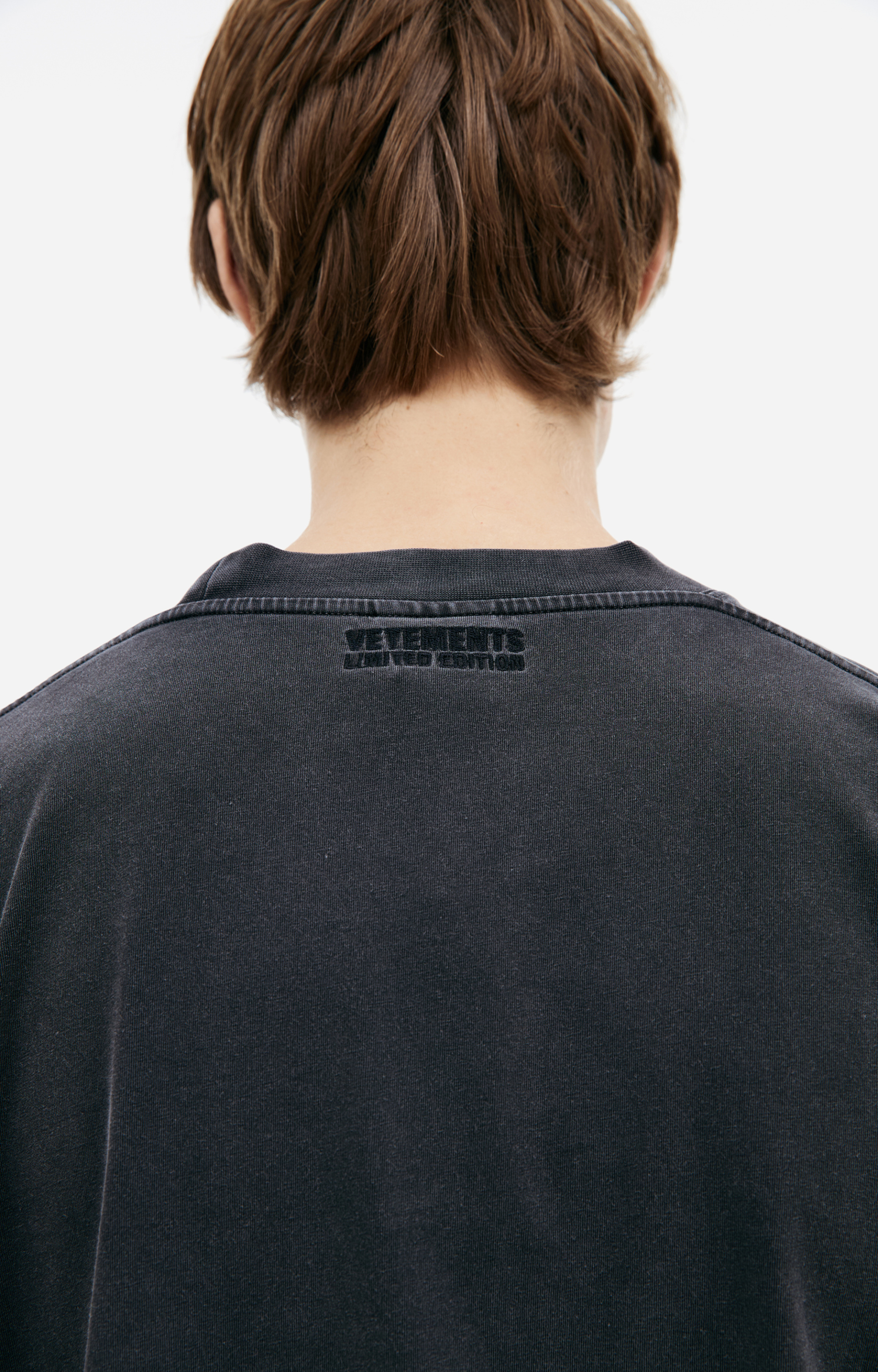 VETEMENTS Футболка \'Paris Xxxl\'