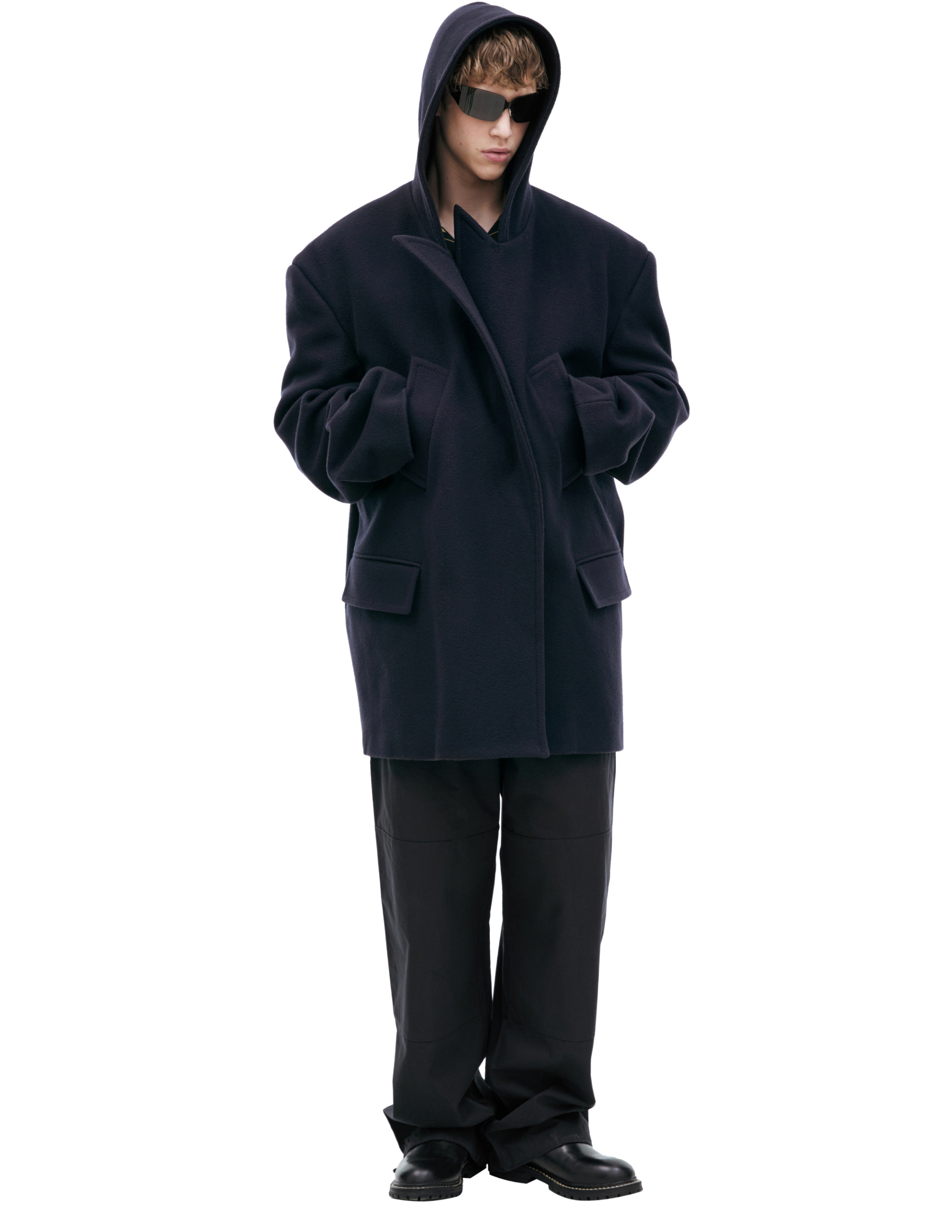 Balenciaga Пальто-852339/TQU14/4100 с капюшеном, карманы на груди,большой ворот,черный