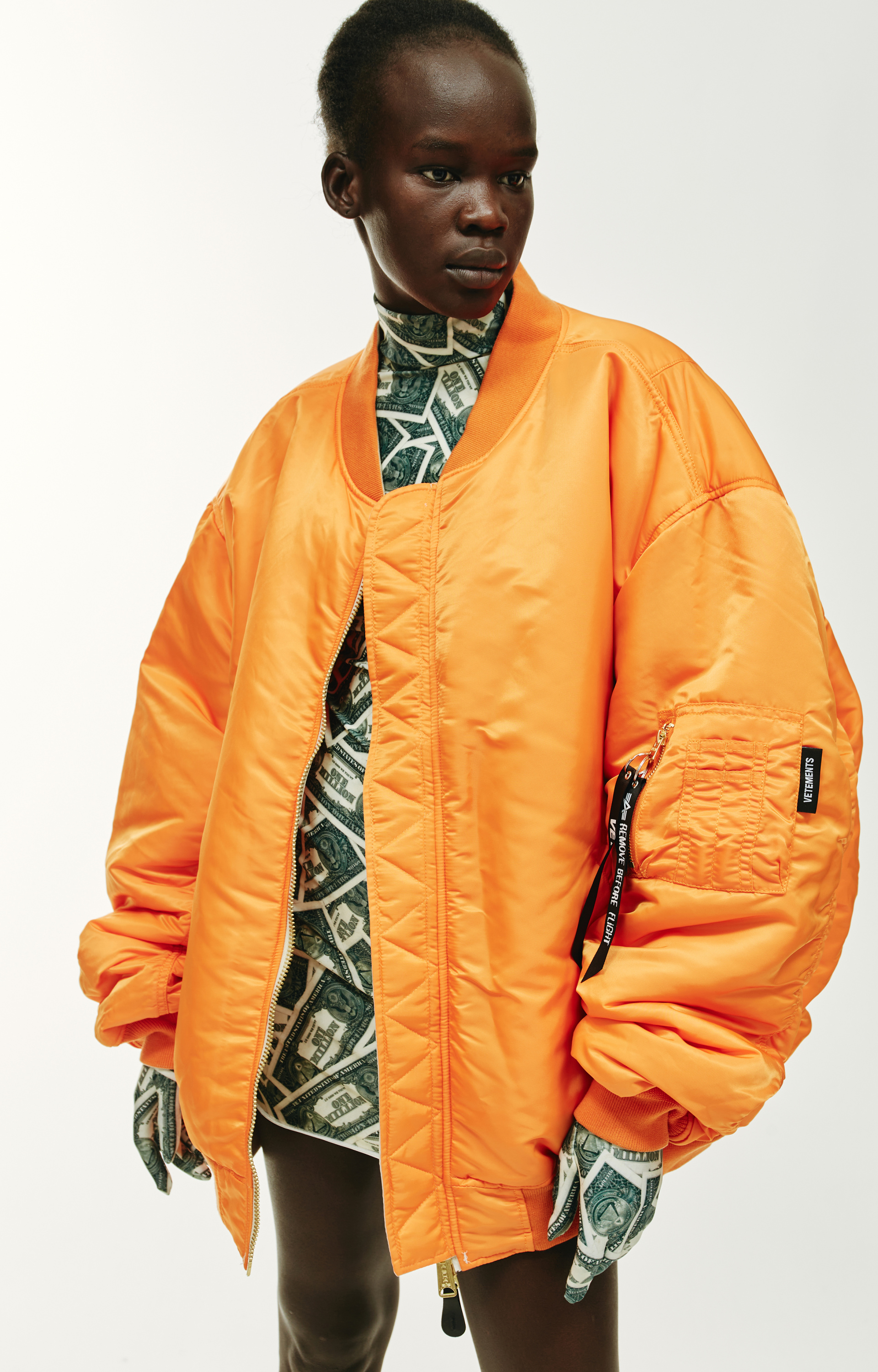 VETEMENTS Двусторонний бомбер VETEMENTS X ALPHA INDUSTRIES