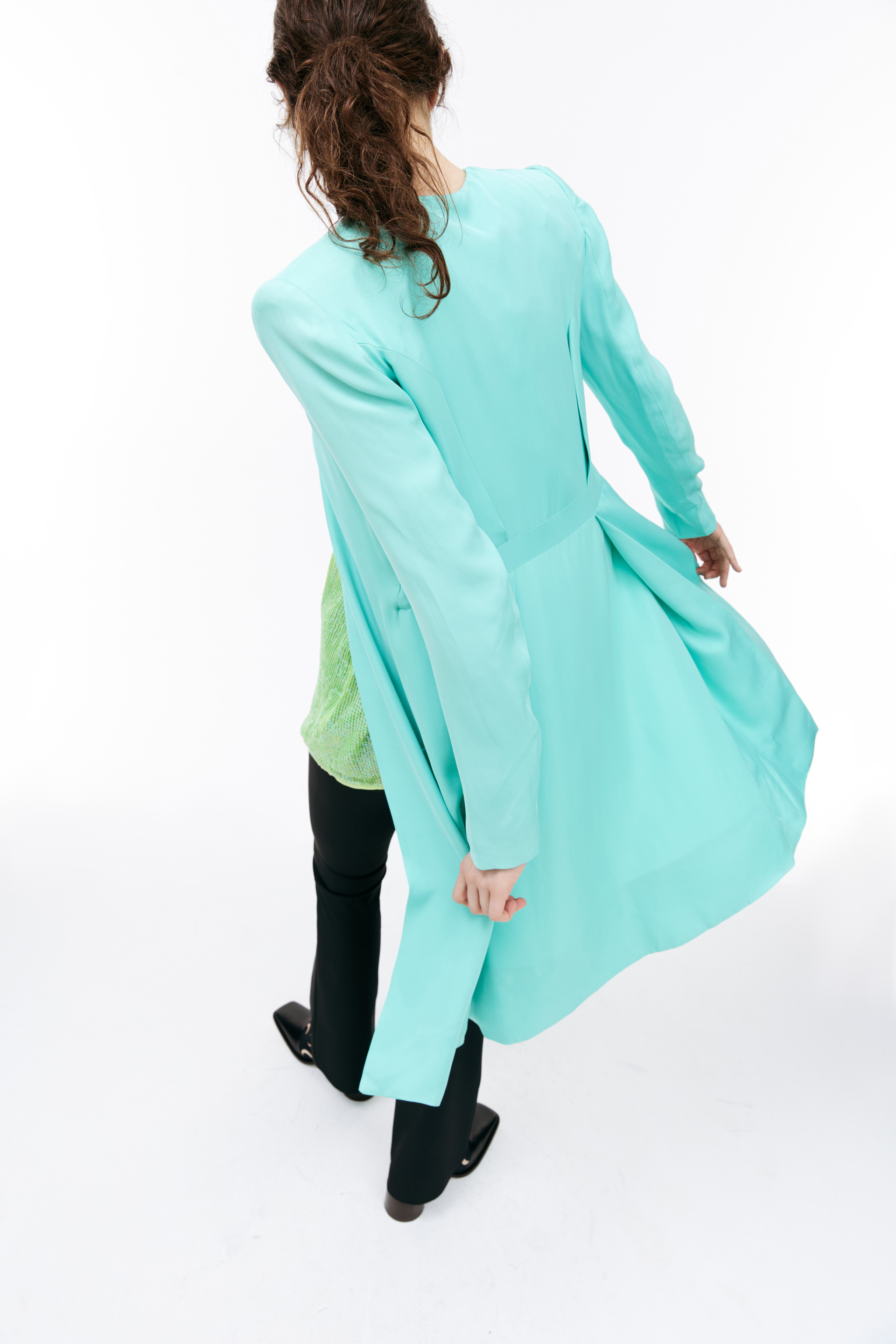 Gareth Pugh Шелковый плащ