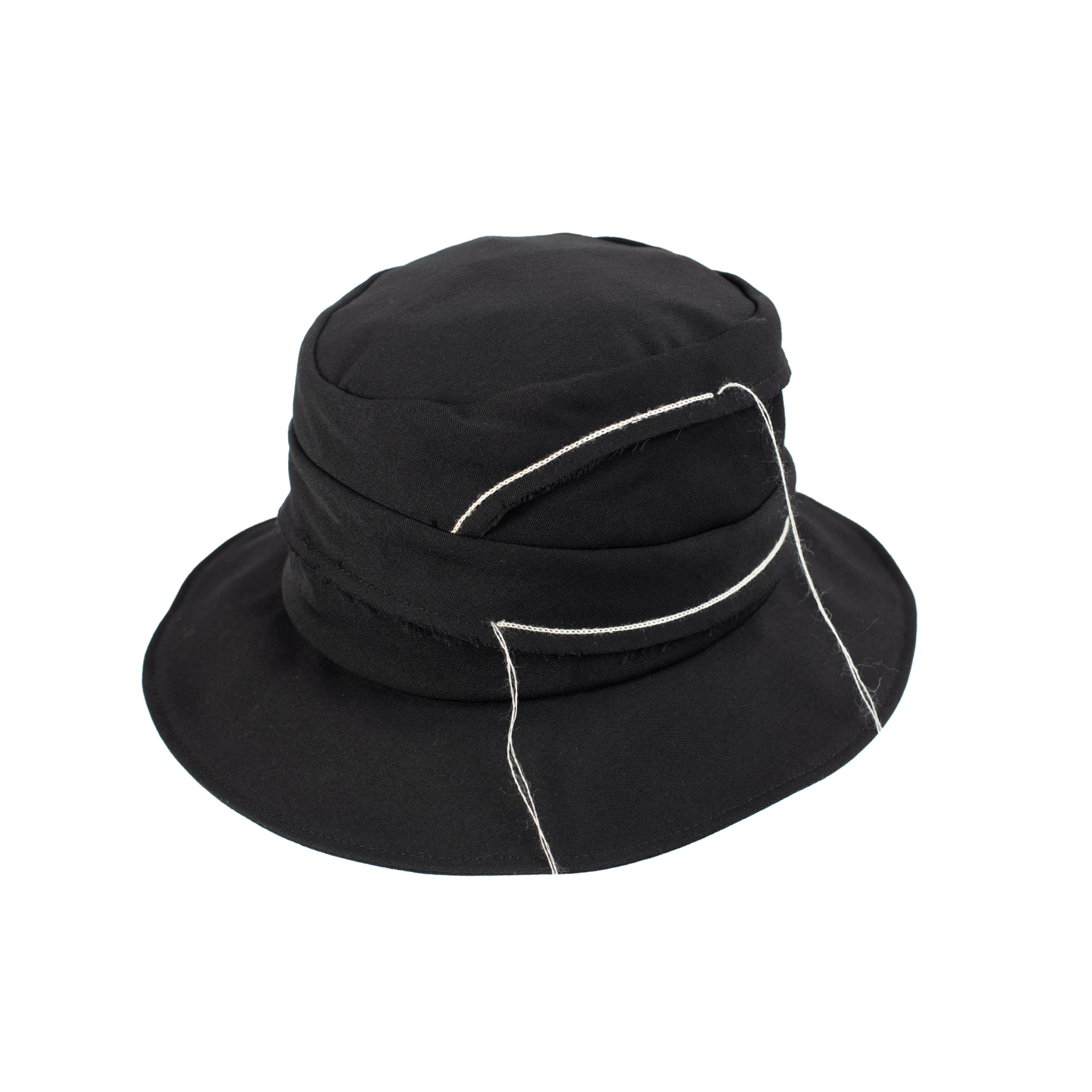 Y\'s Черная шляпа с белыми нитями