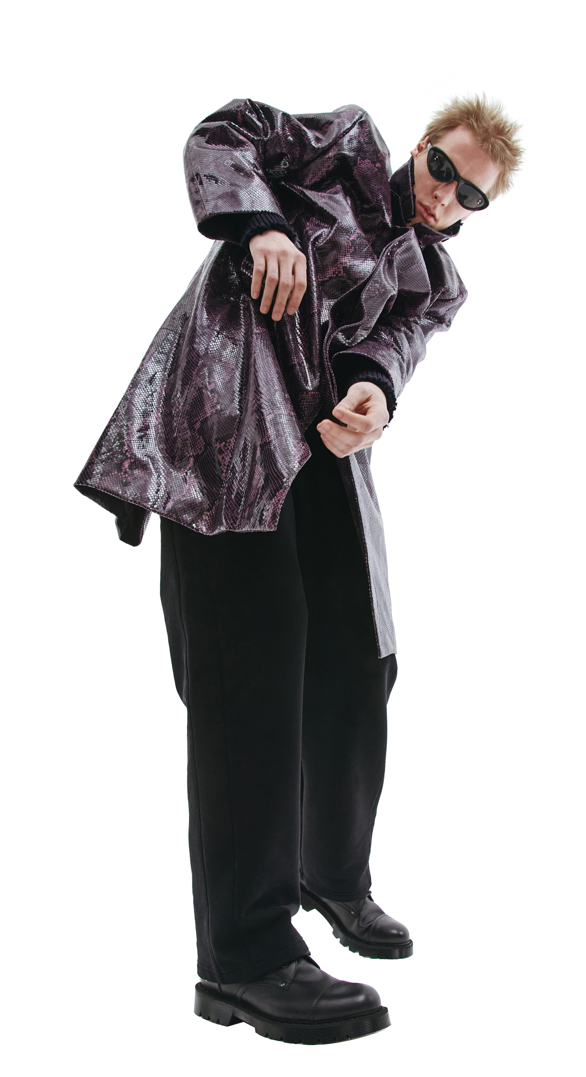 VETEMENTS Фиолетовое пальто из кожи питона