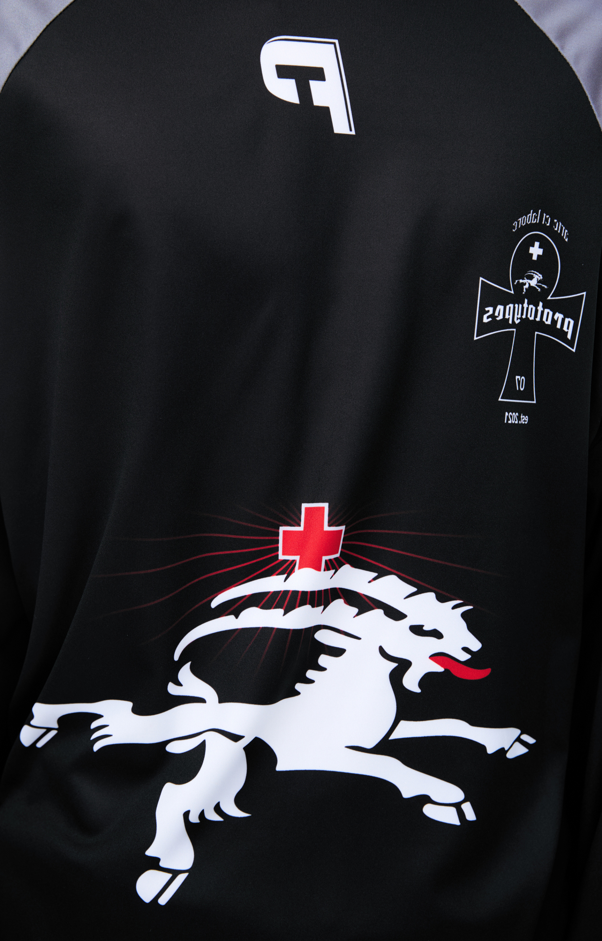 PROTOTYPES Двусторонний лонгслив