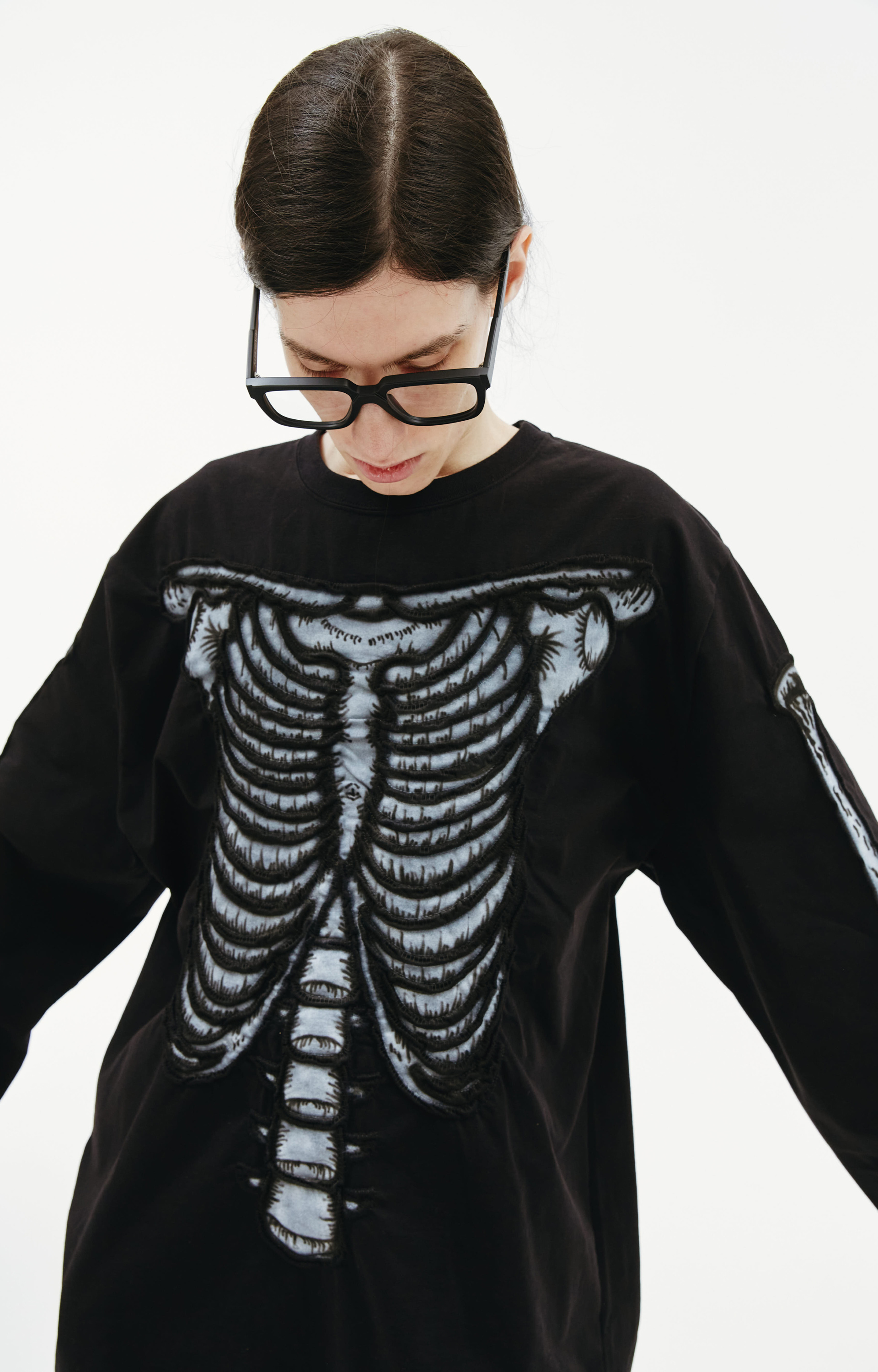 Doublet Лонгслив с вышивкой в виде скелета