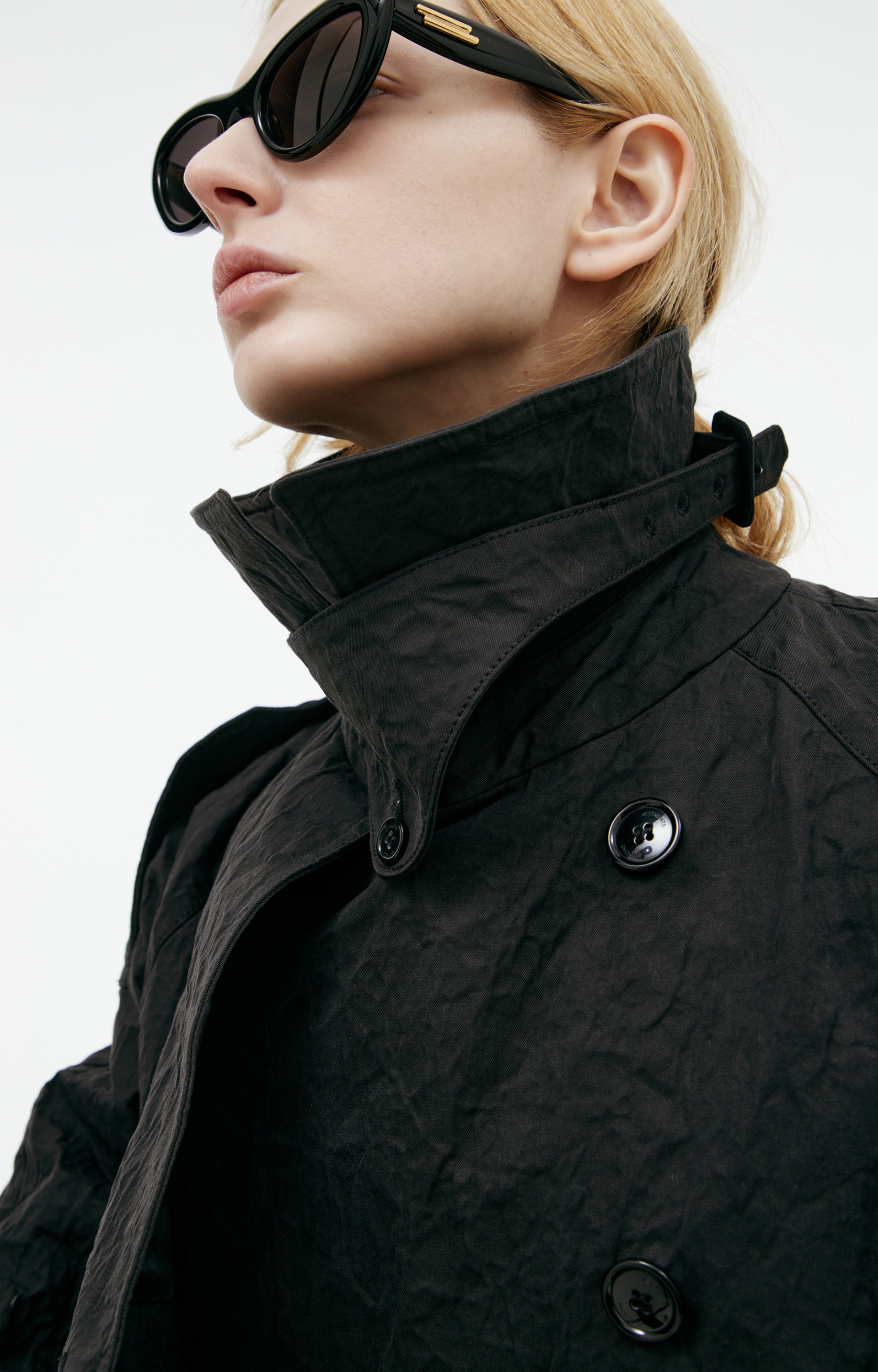 VETEMENTS Двубортный тренч с поясом