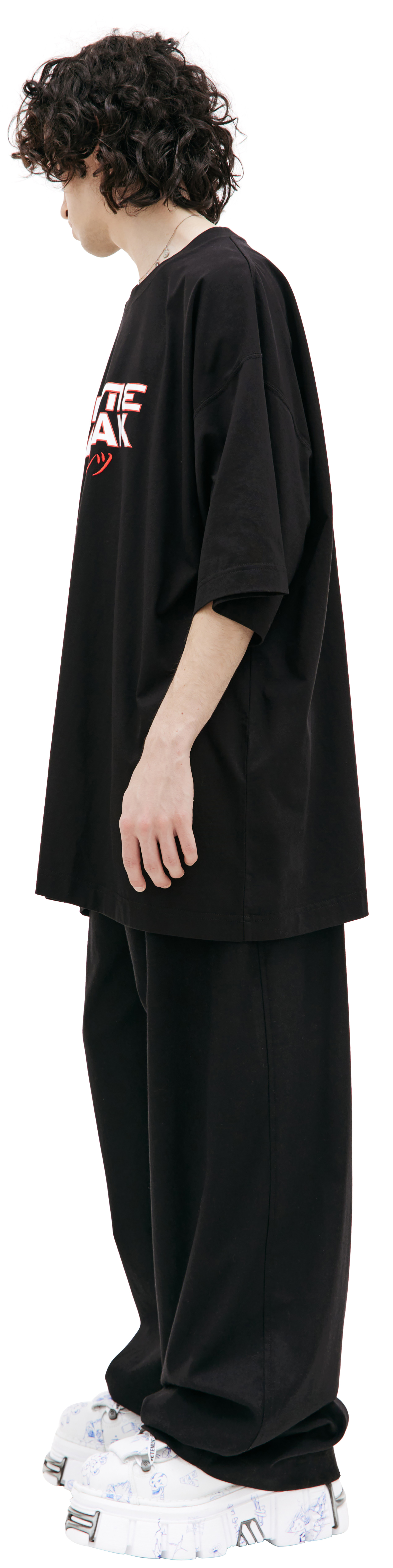 VETEMENTS Оверсайз футболка с принтом ANIME FREAK