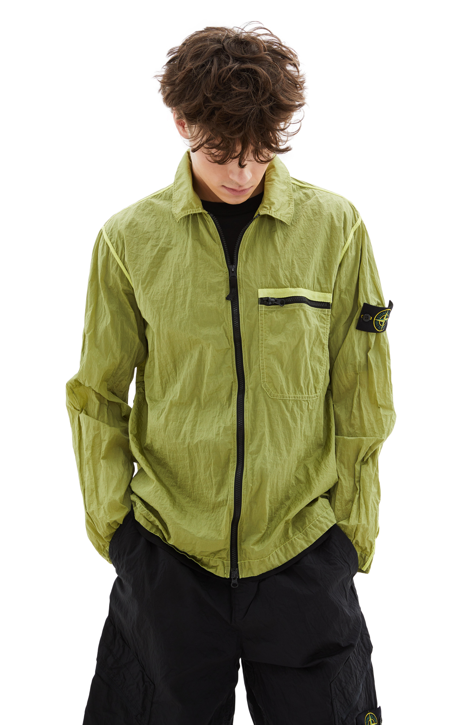 Stone Island Зеленая куртка с патчем