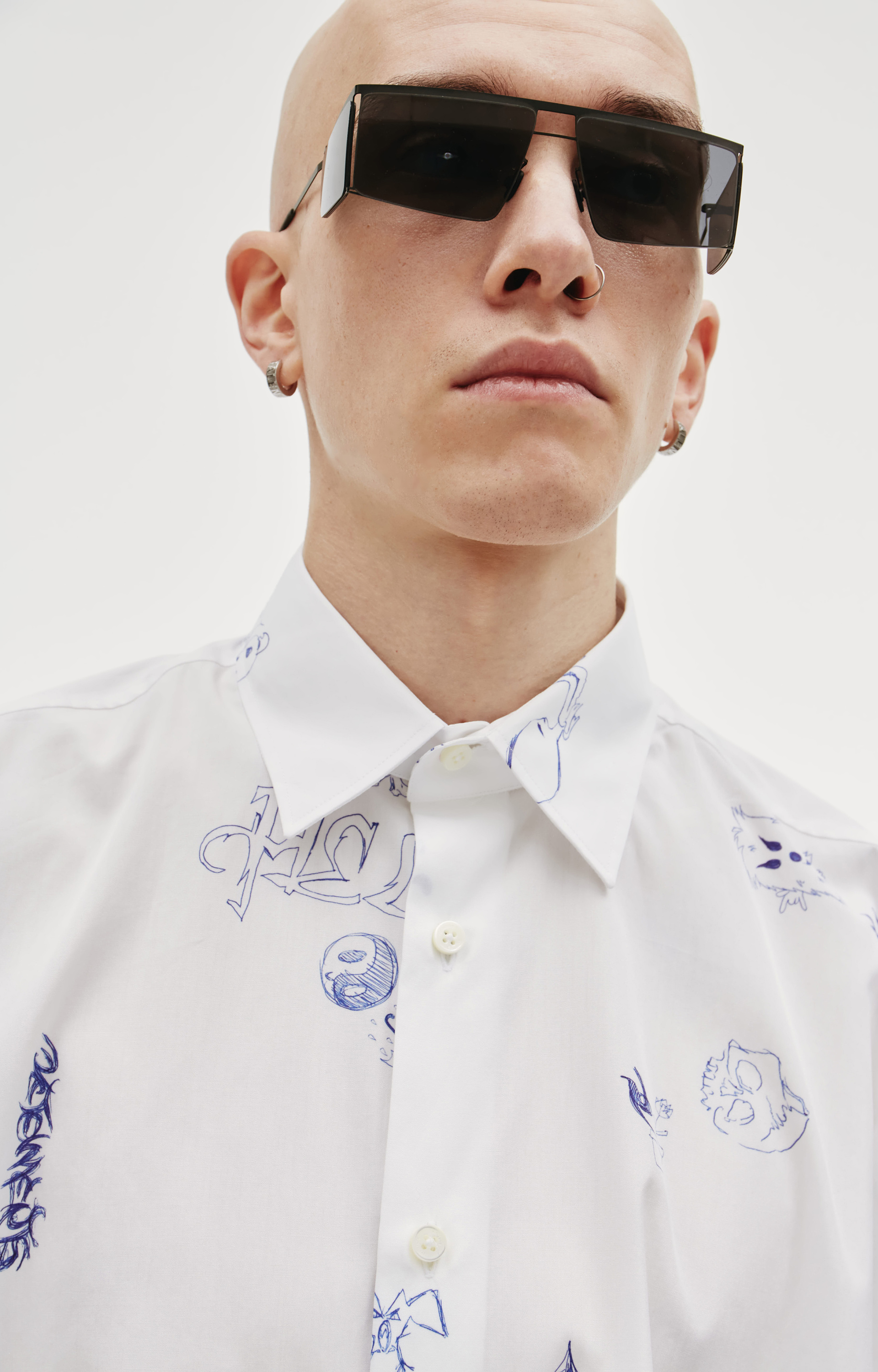 VETEMENTS Оверсайз рубашка Scribbled из хлопка