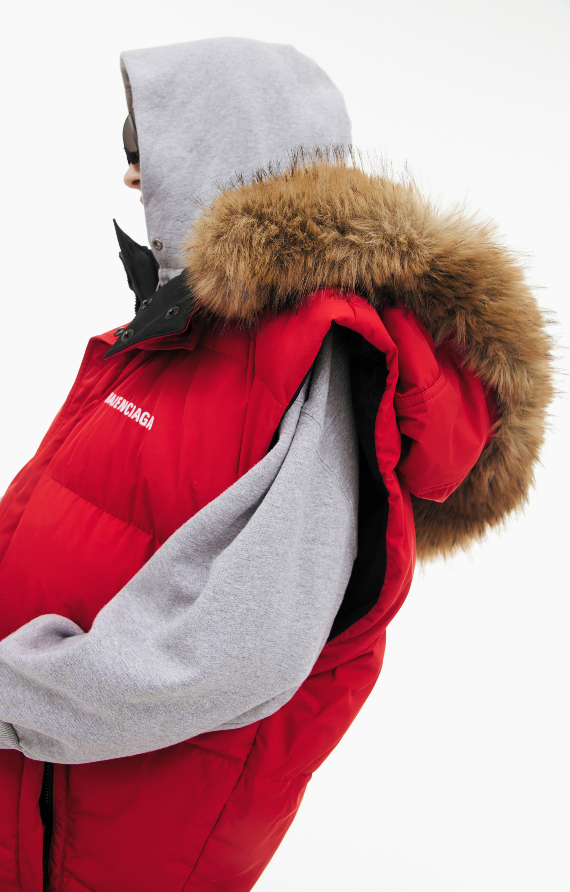 Balenciaga Двусторонний жилет с капюшоном