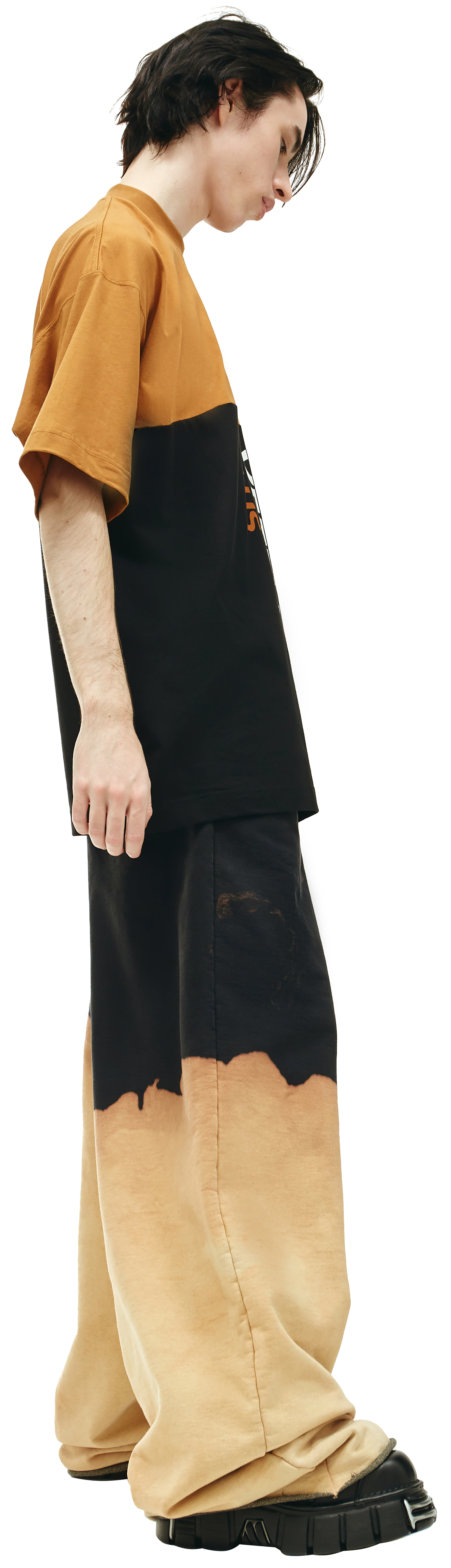 VETEMENTS Двухцветная футболка с принтом