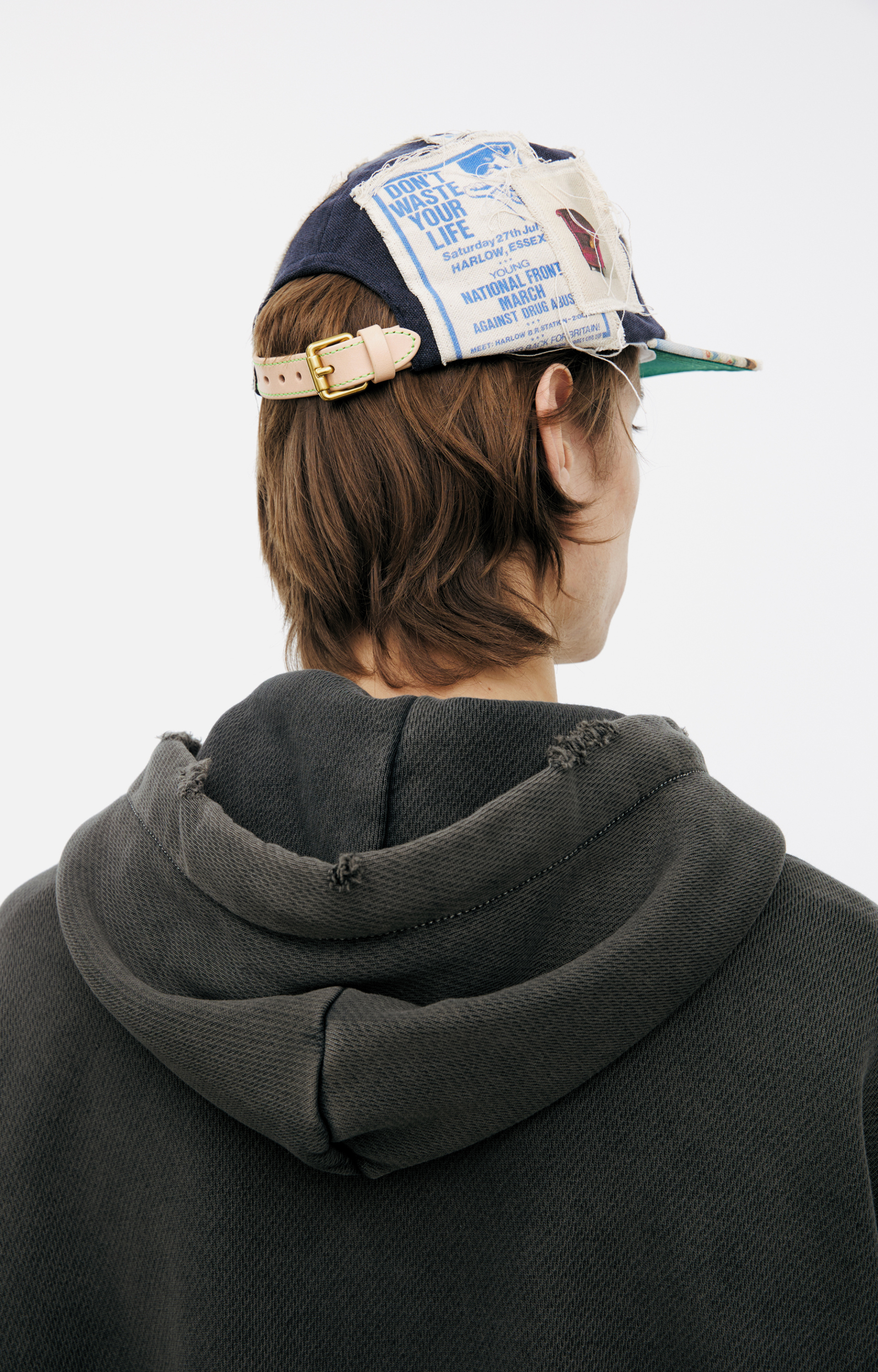 BETTER WITH AGE Темно-синяя кепка с патчами