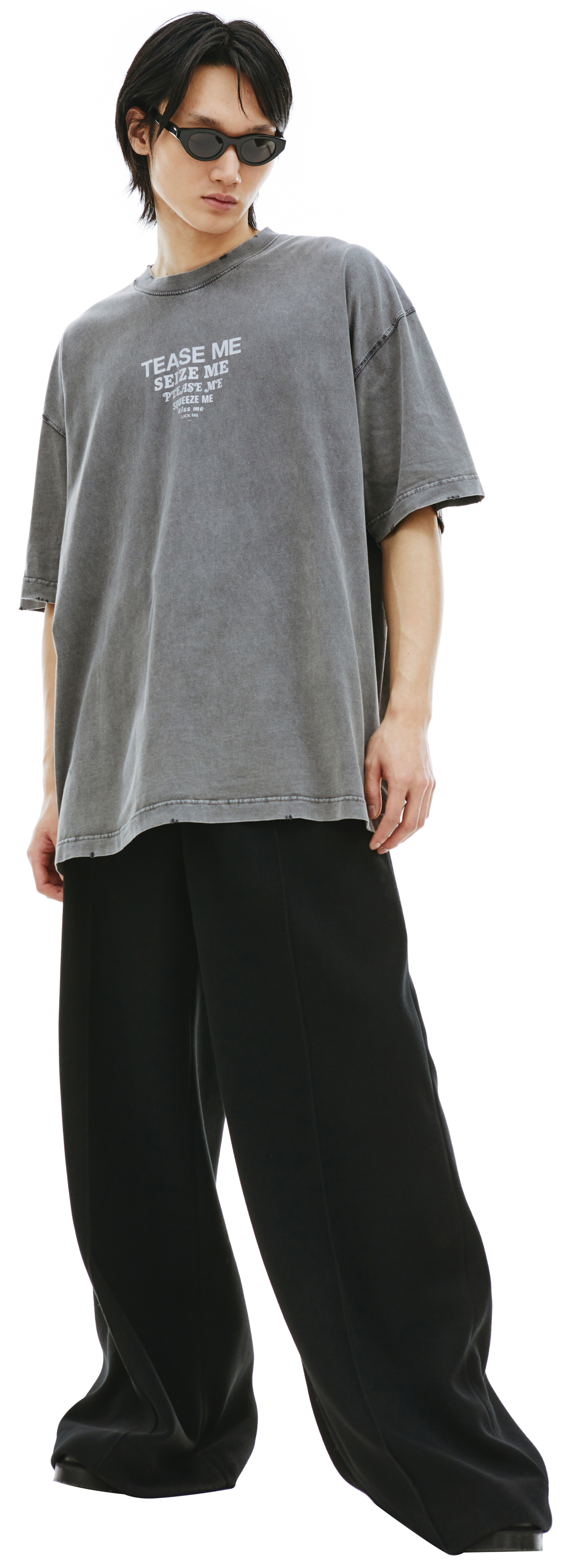 VETEMENTS Оверсайз футболка \'Tease me\'