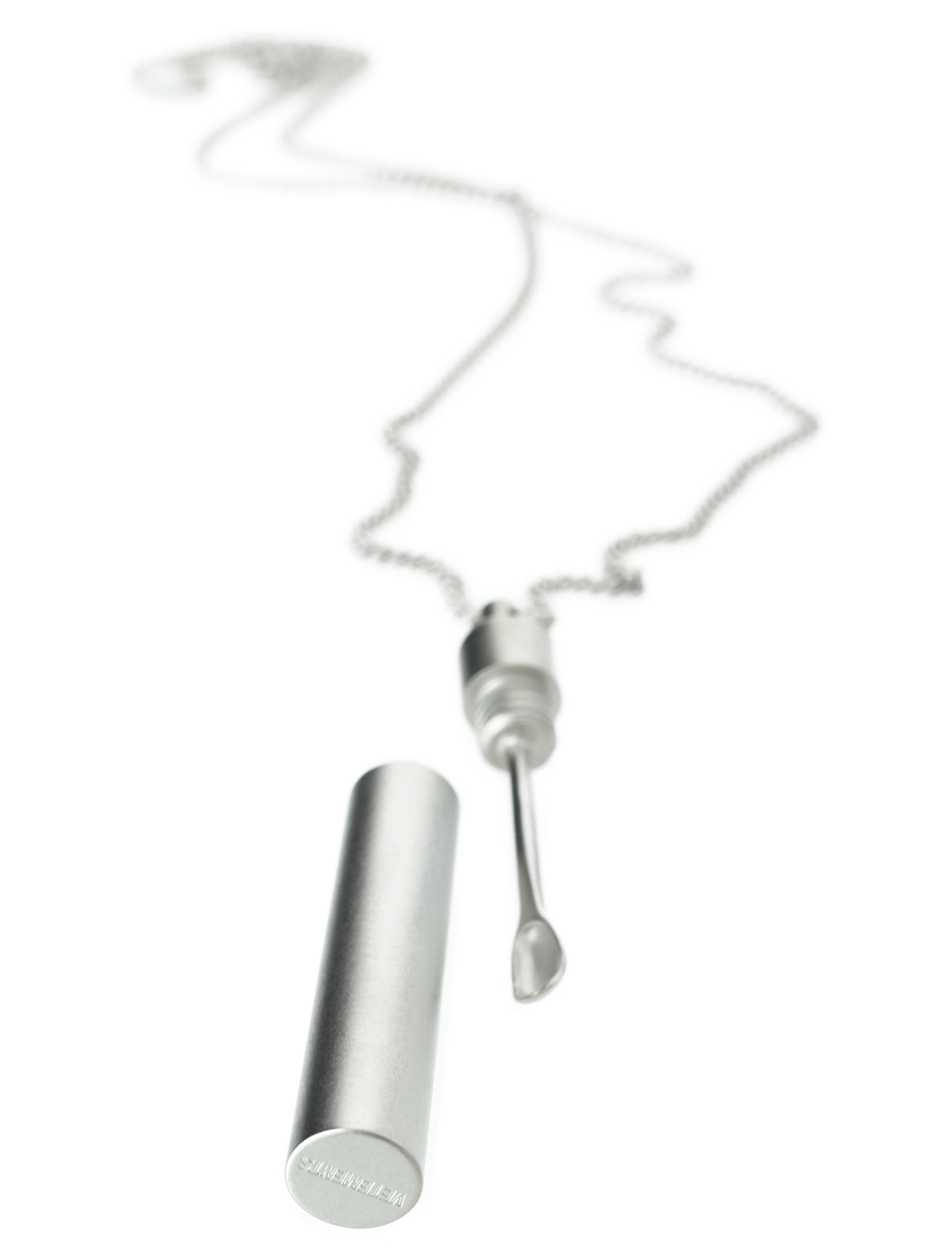 VETEMENTS Серебристое колье с колбой