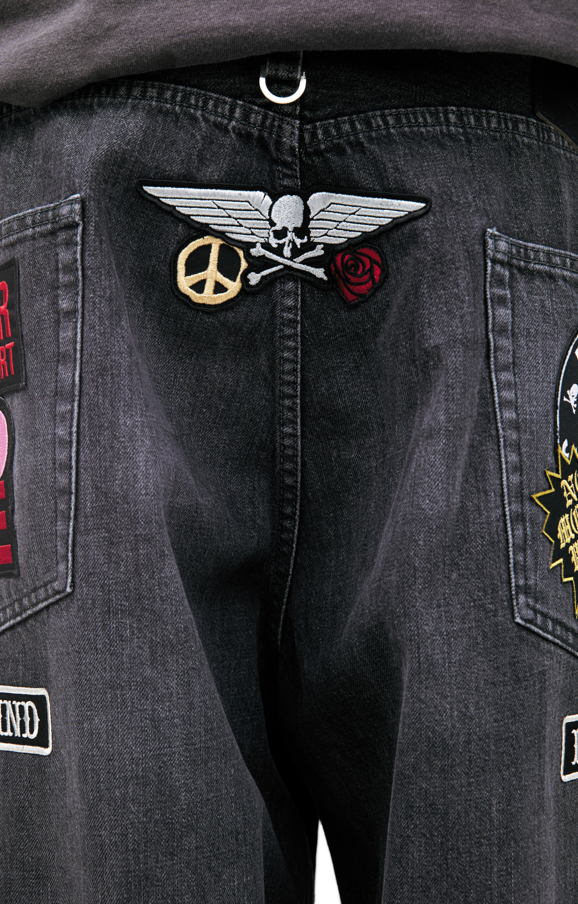 Mastermind WORLD Джинсы с патчами