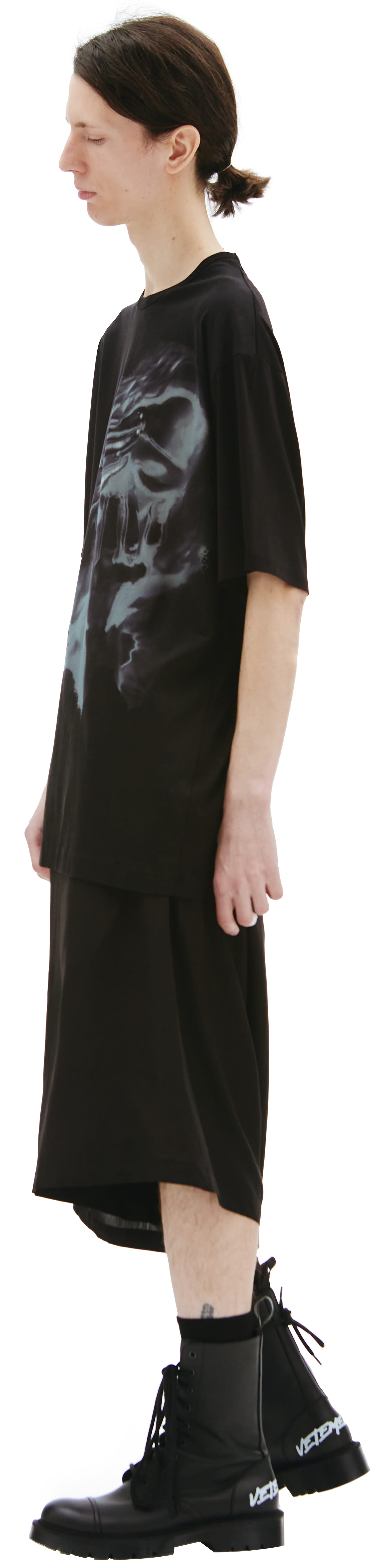 Yohji Yamamoto Черная футболка с эскизным принтом