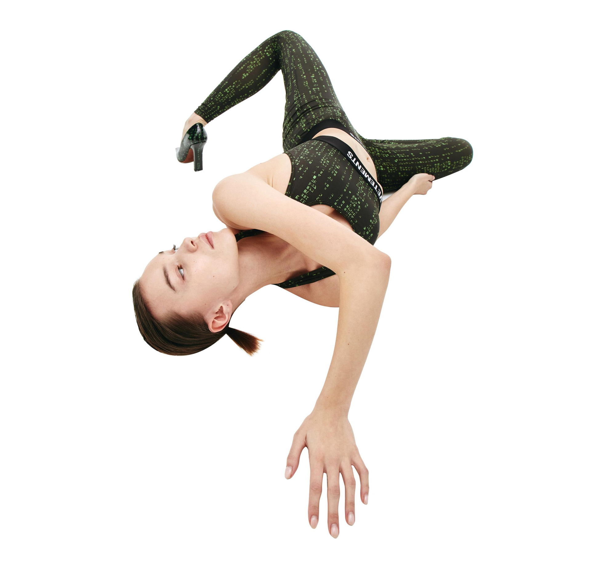 VETEMENTS Бра-топ с принтом матрица