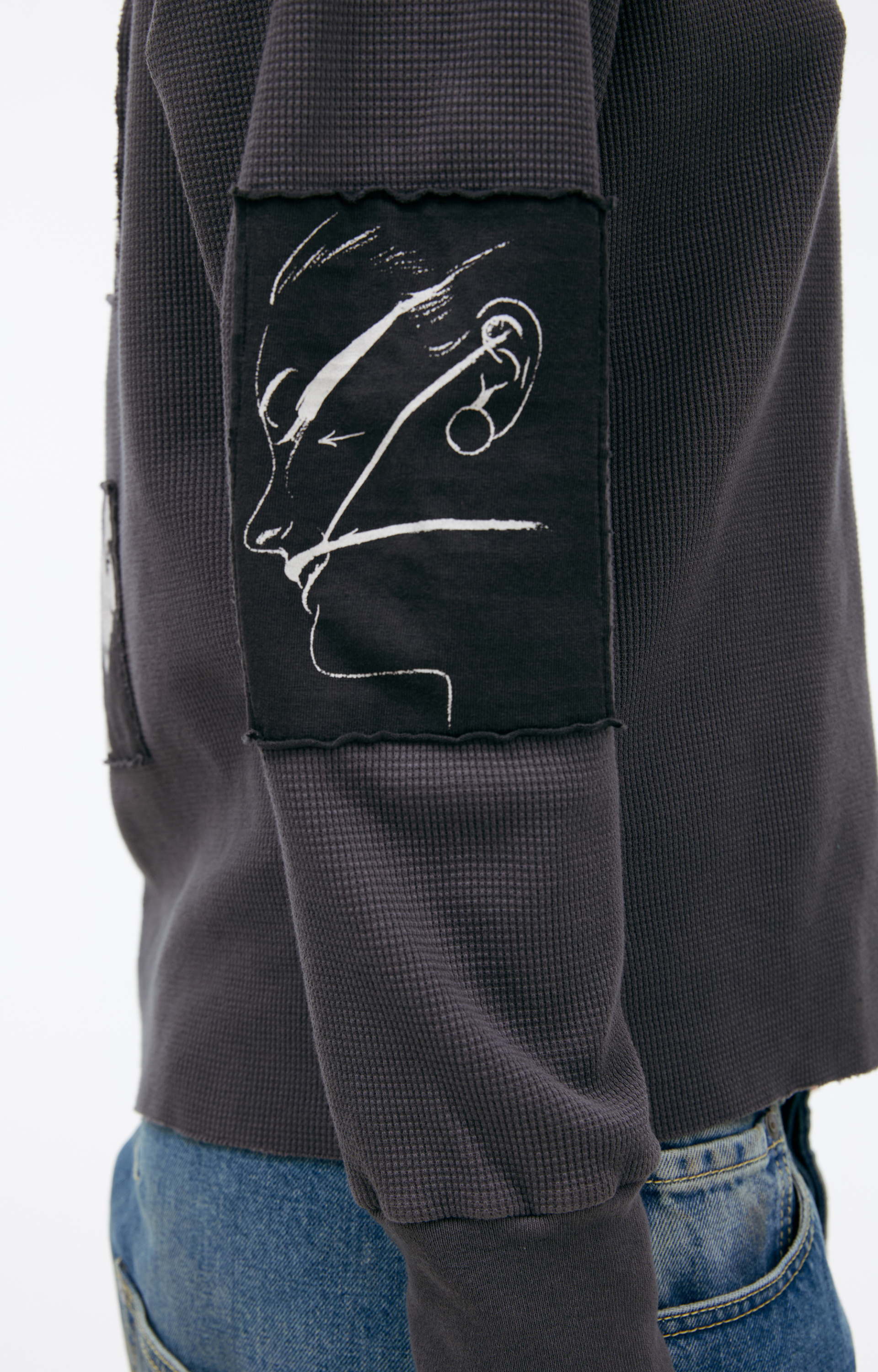 Enfants Riches Déprimés Серый лонгслив с патчами