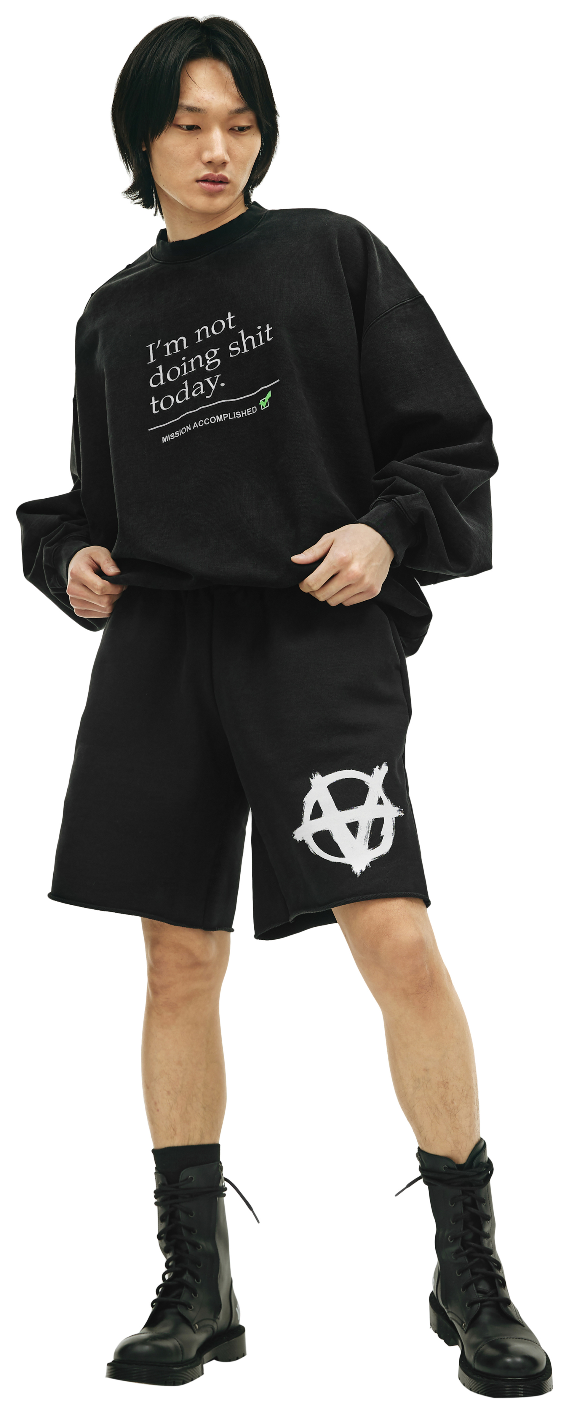 VETEMENTS Шорты с принтом анархия