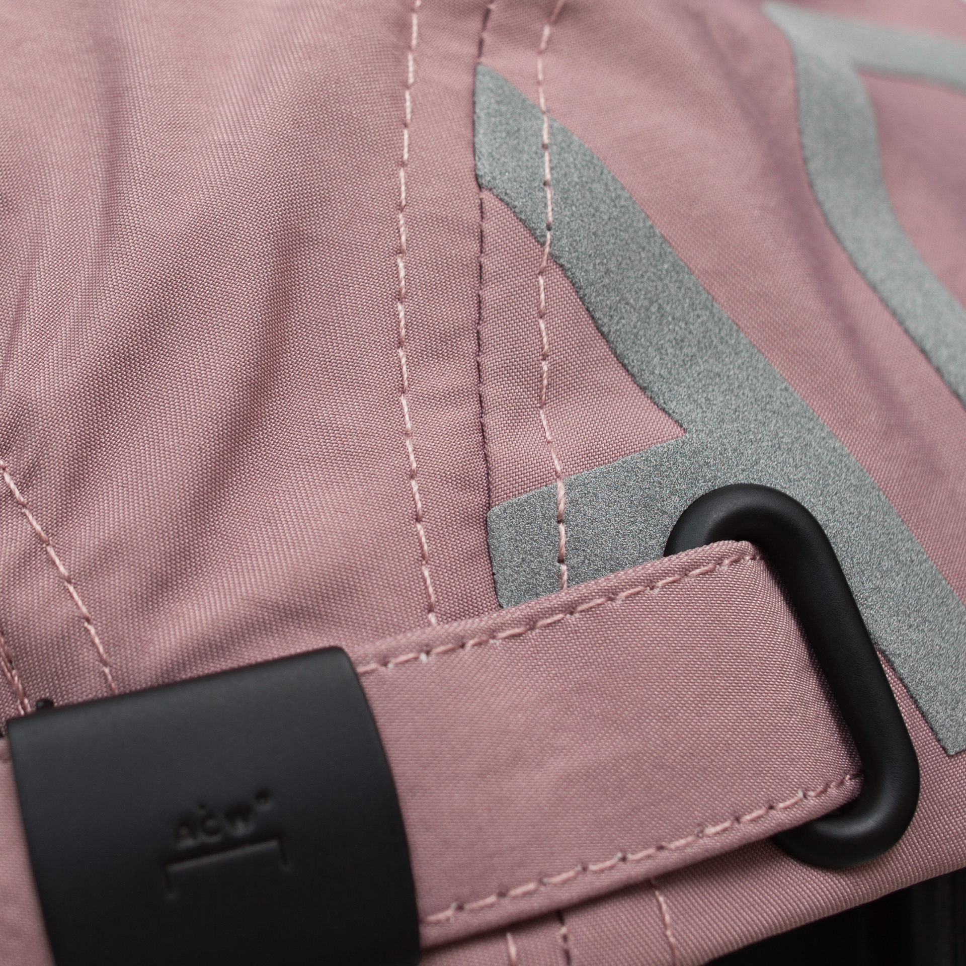 A-COLD-WALL* Кепка со светоотражающим логотипом