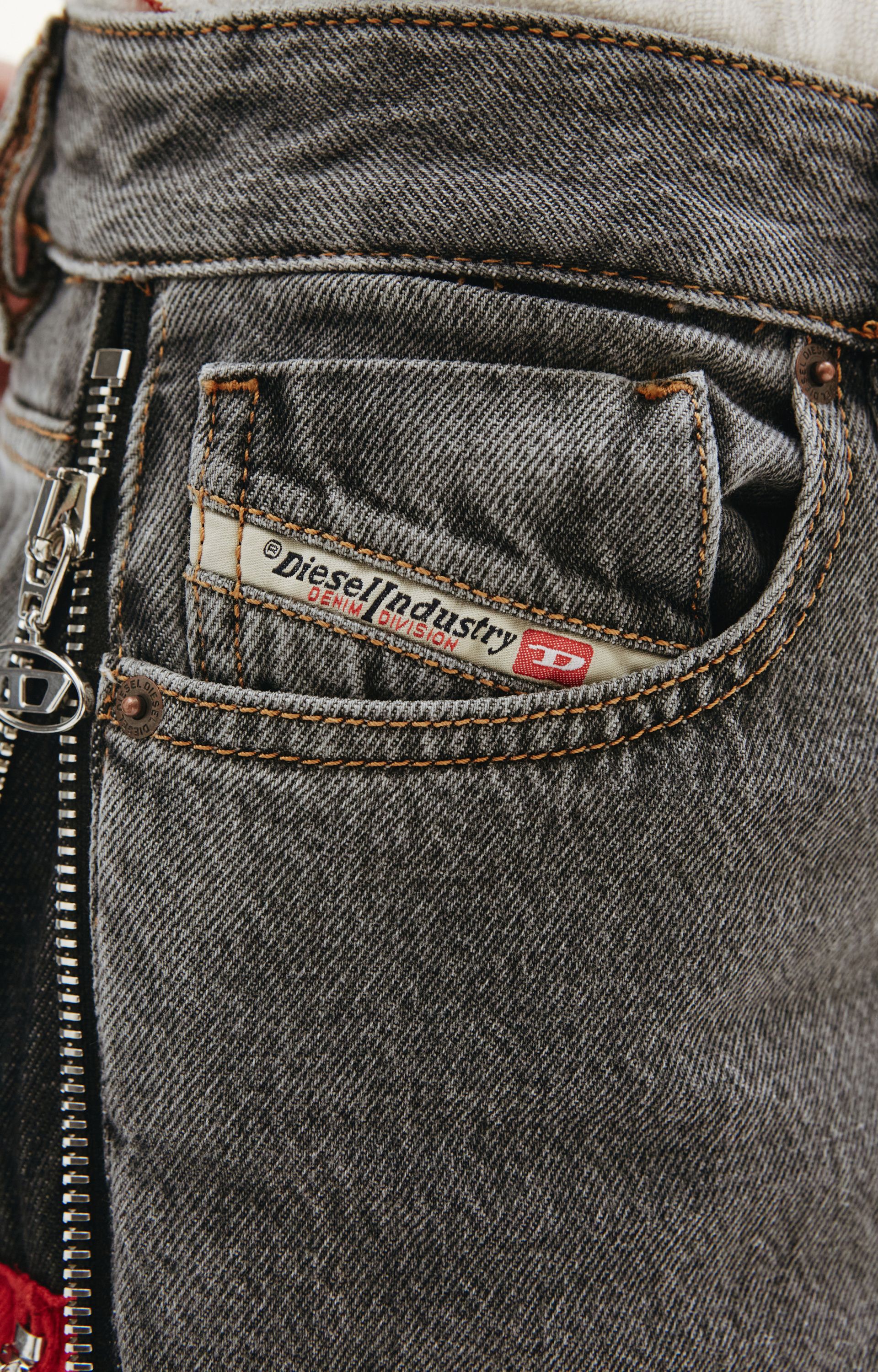 Diesel Широкие джинсы с лампасами