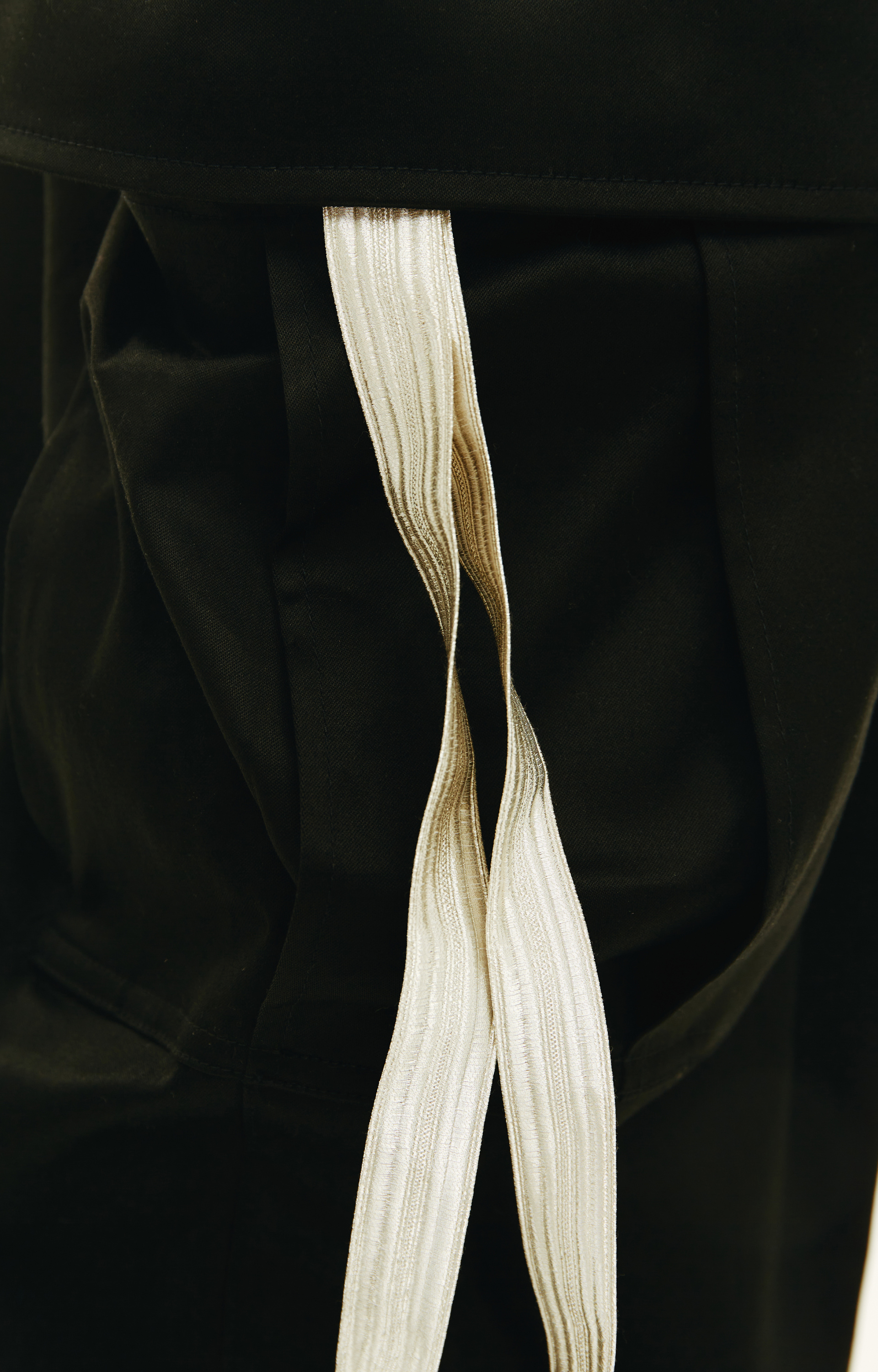 Mastermind WORLD Брюки карго с вышивкой логотипа