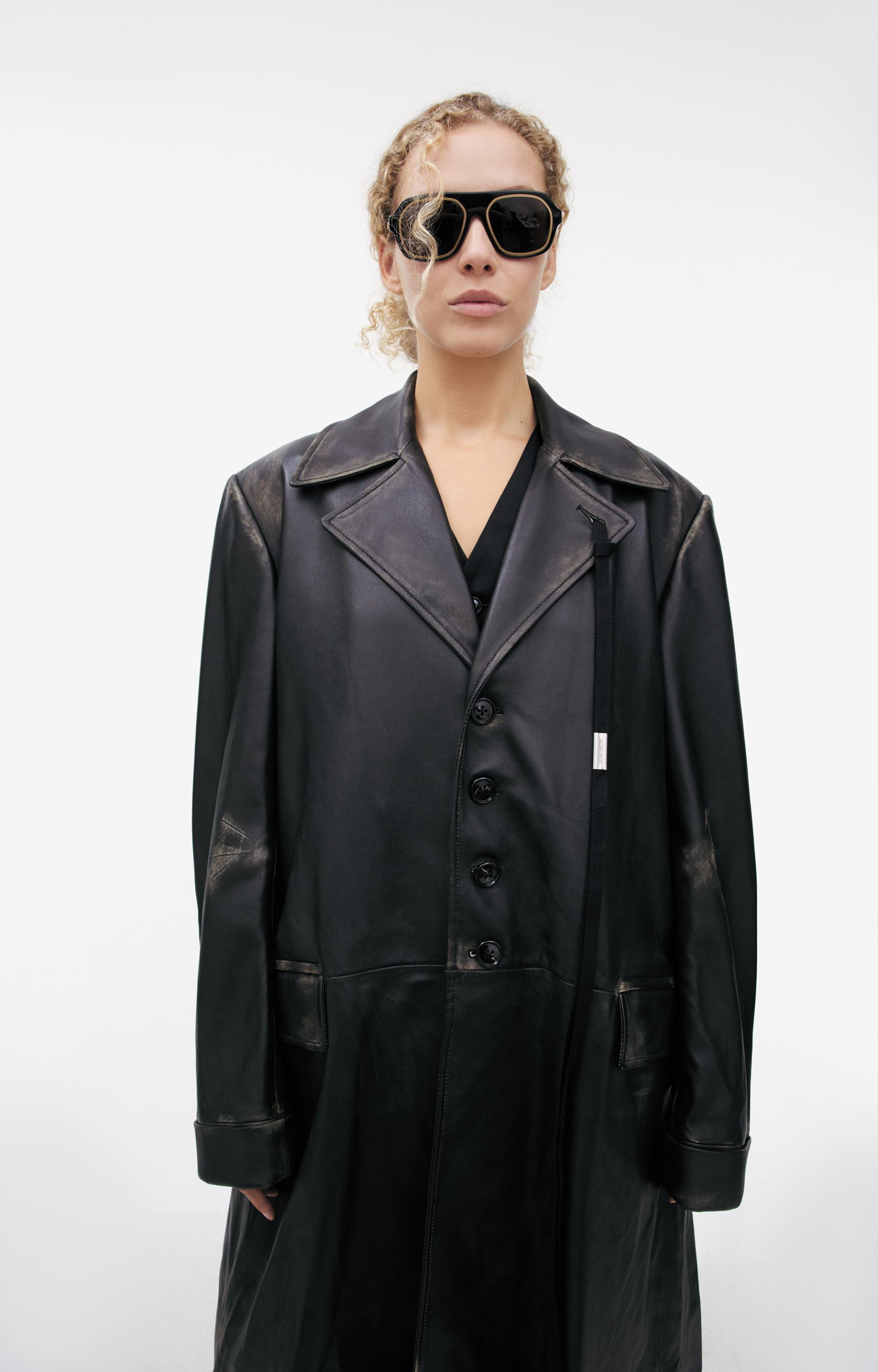 Ann Demeulemeester Пальто-B0013972-LT192-D0093 AILO, кожаное, удлиненное, с поясом, черное с потертостями