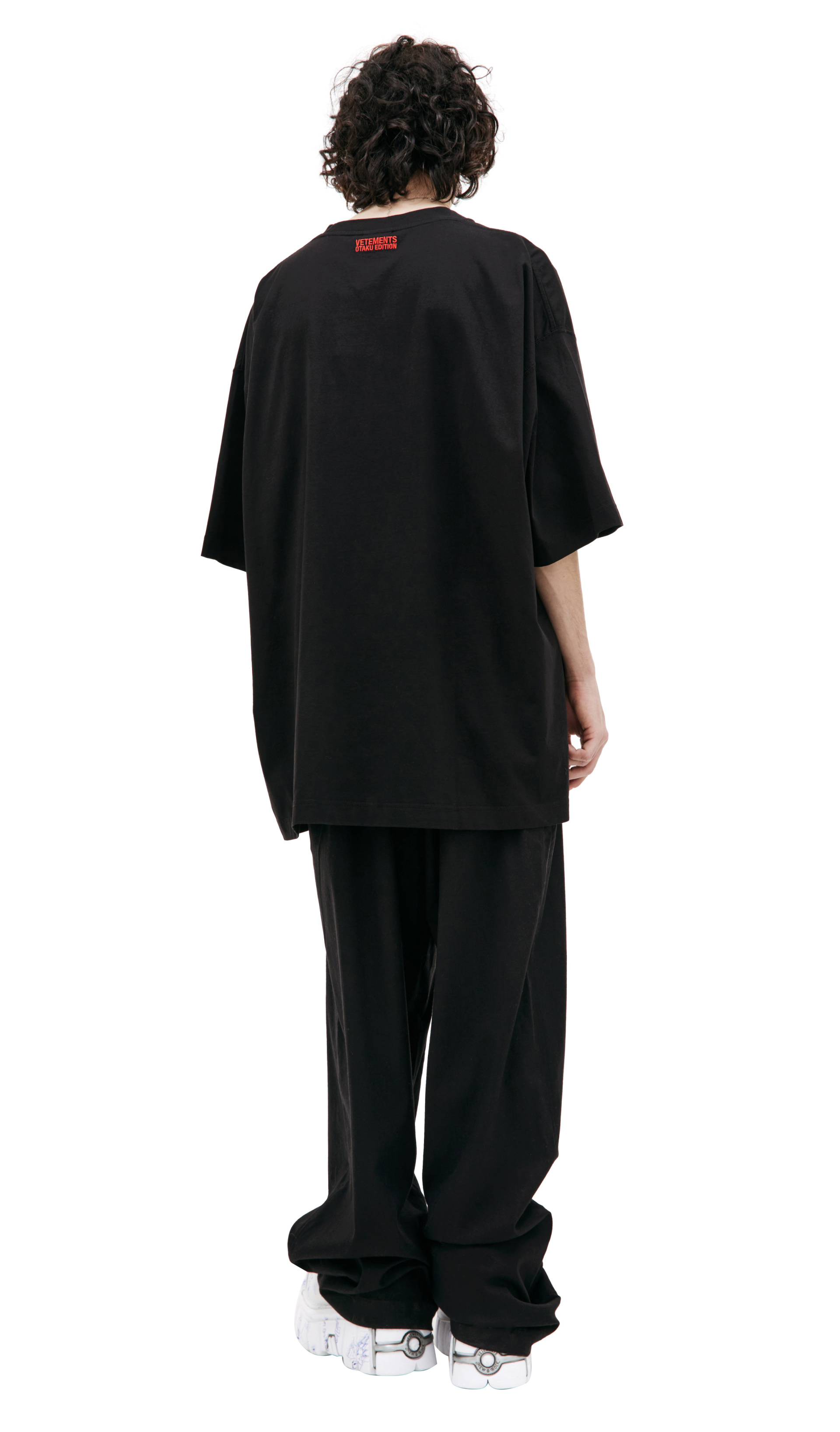 VETEMENTS Оверсайз футболка с принтом ANIME FREAK