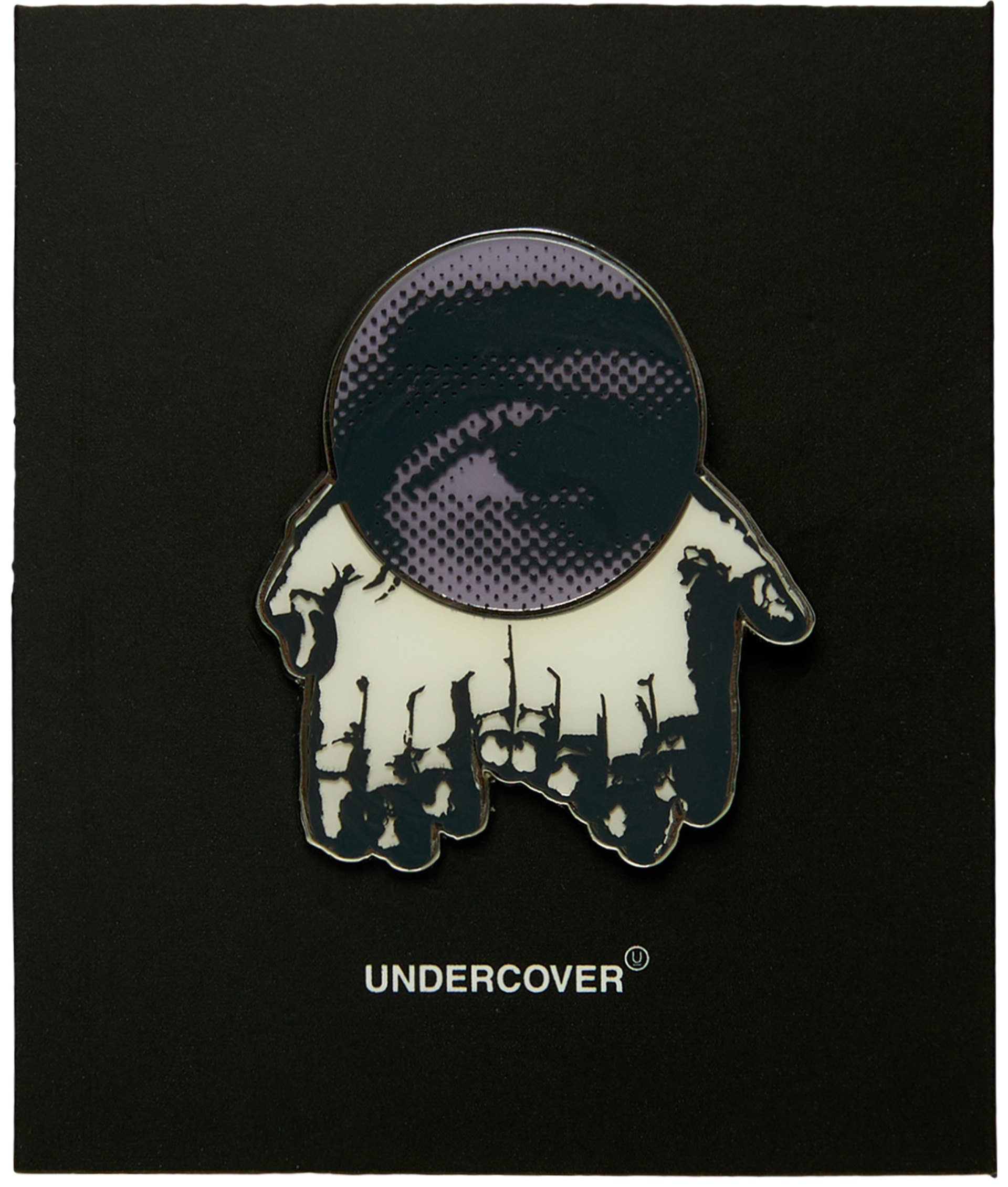 Undercover Значок из латуни