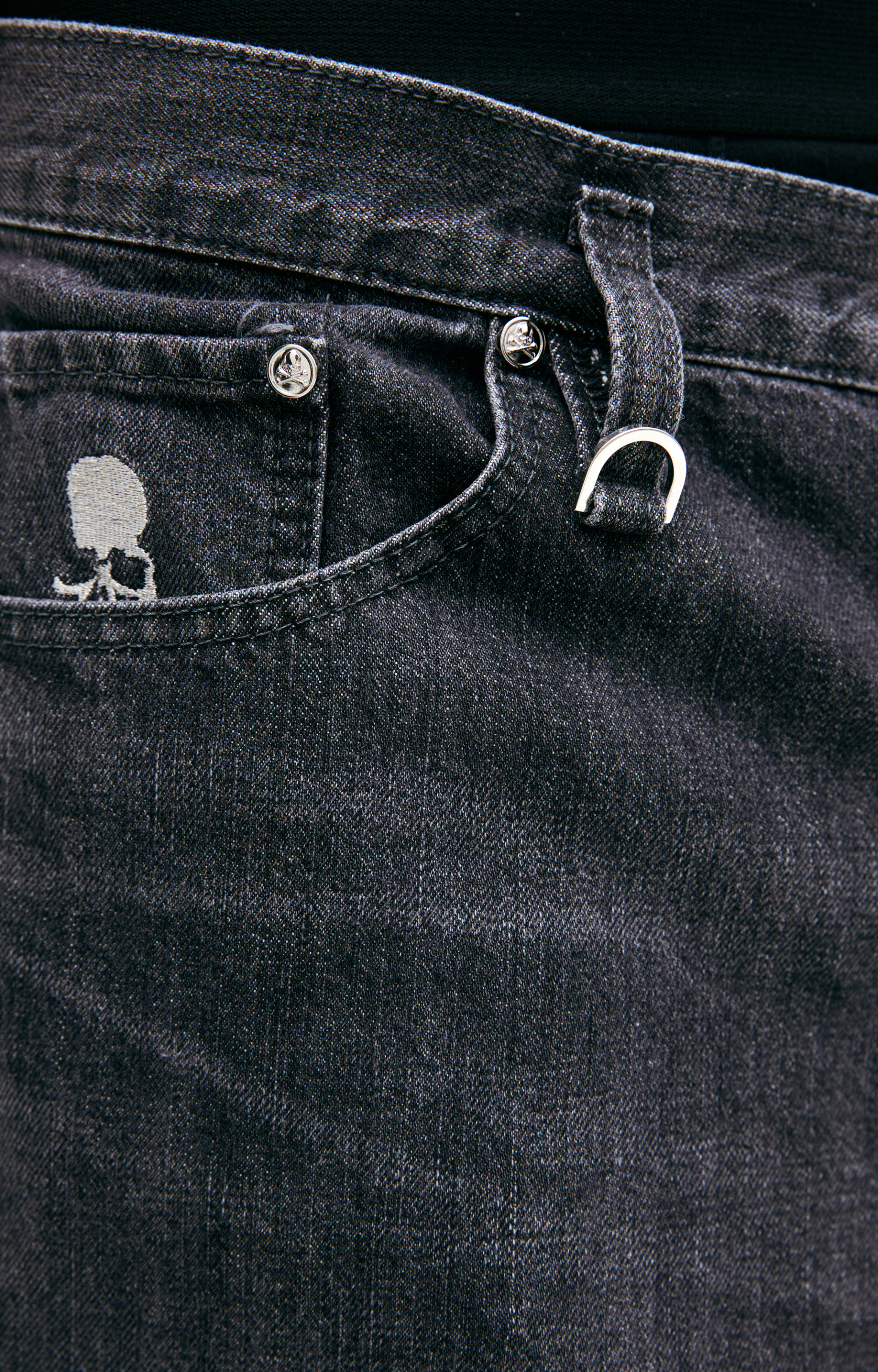 Mastermind WORLD Джинсы с патчами