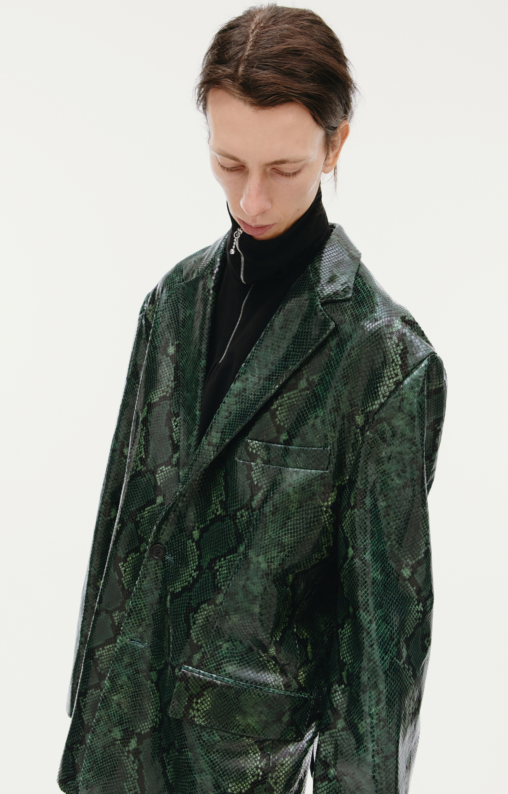 VETEMENTS Зеленый пиджак из кожи