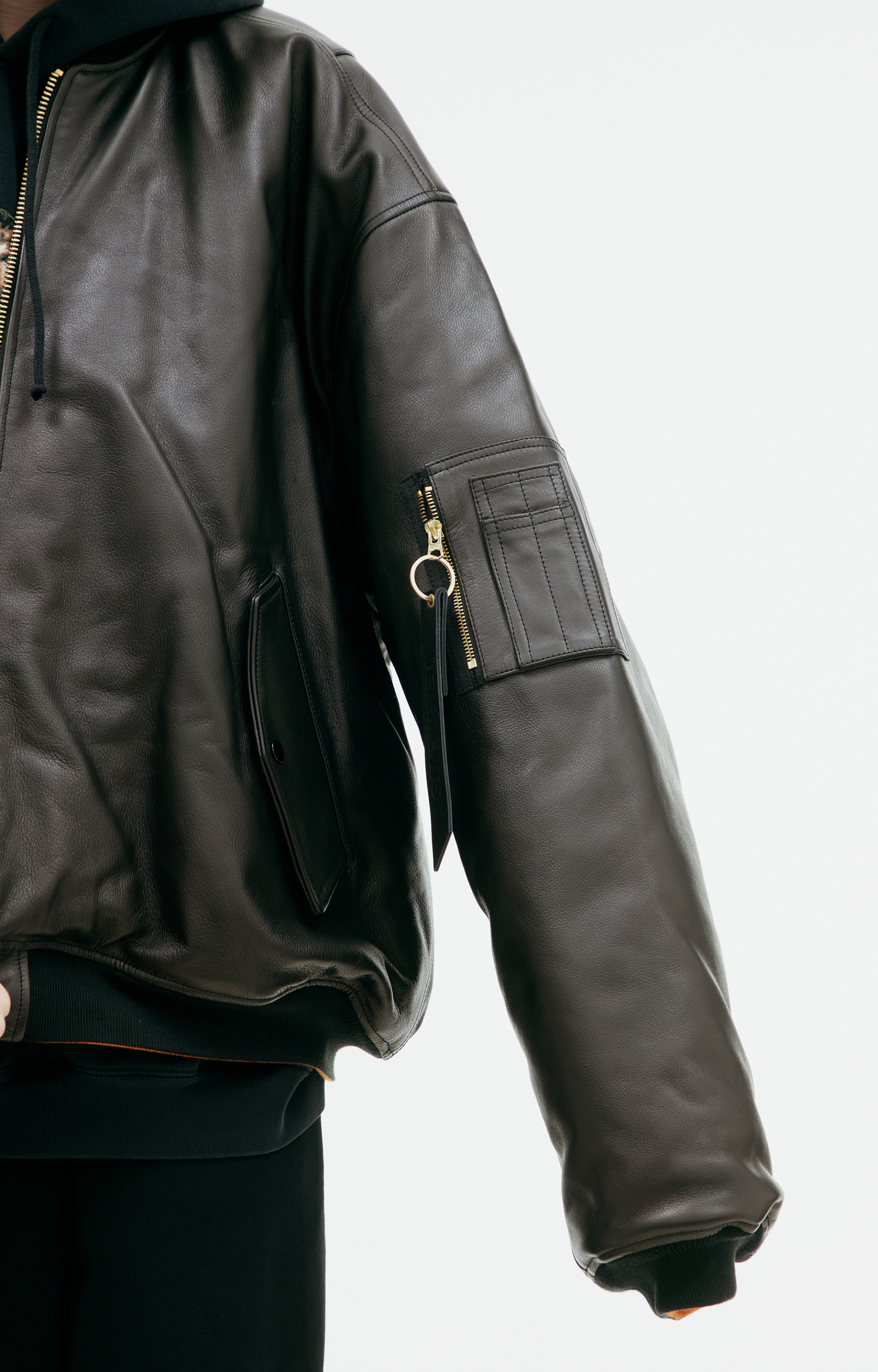 VETEMENTS Черный бомбер из кожи