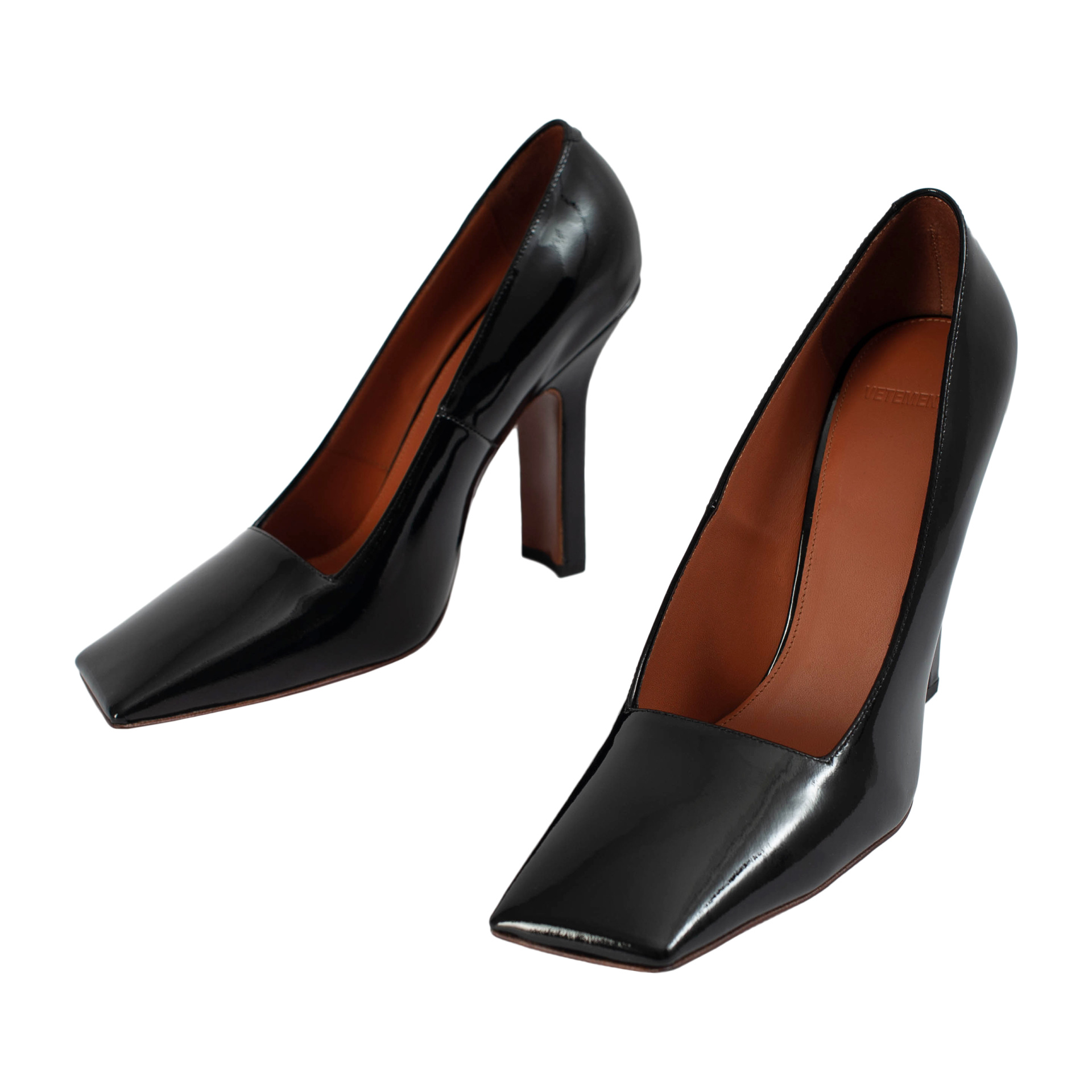 VETEMENTS Лакированные туфли с логотипом