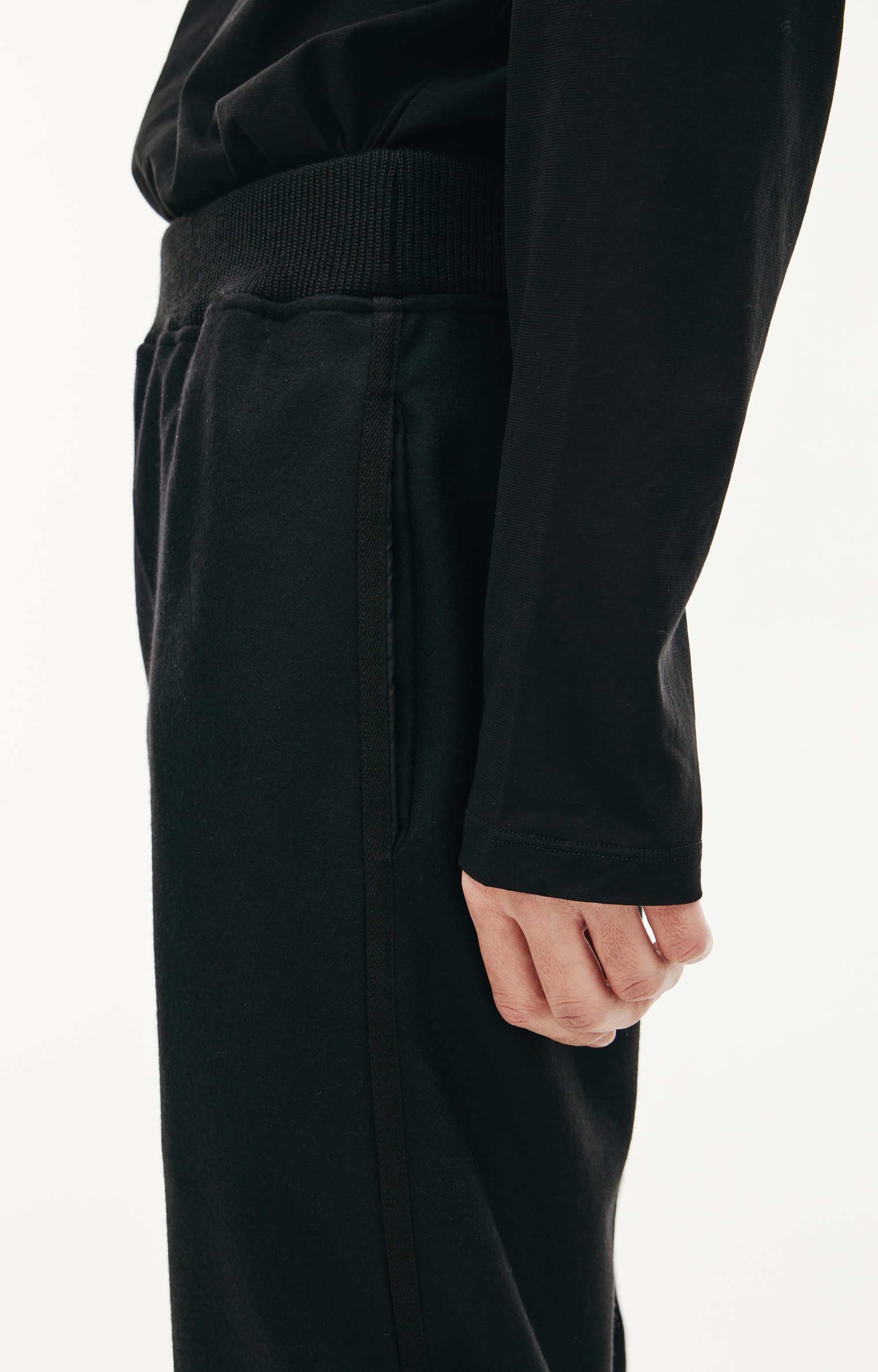 Jil Sander Шерстяные брюки со стрелками