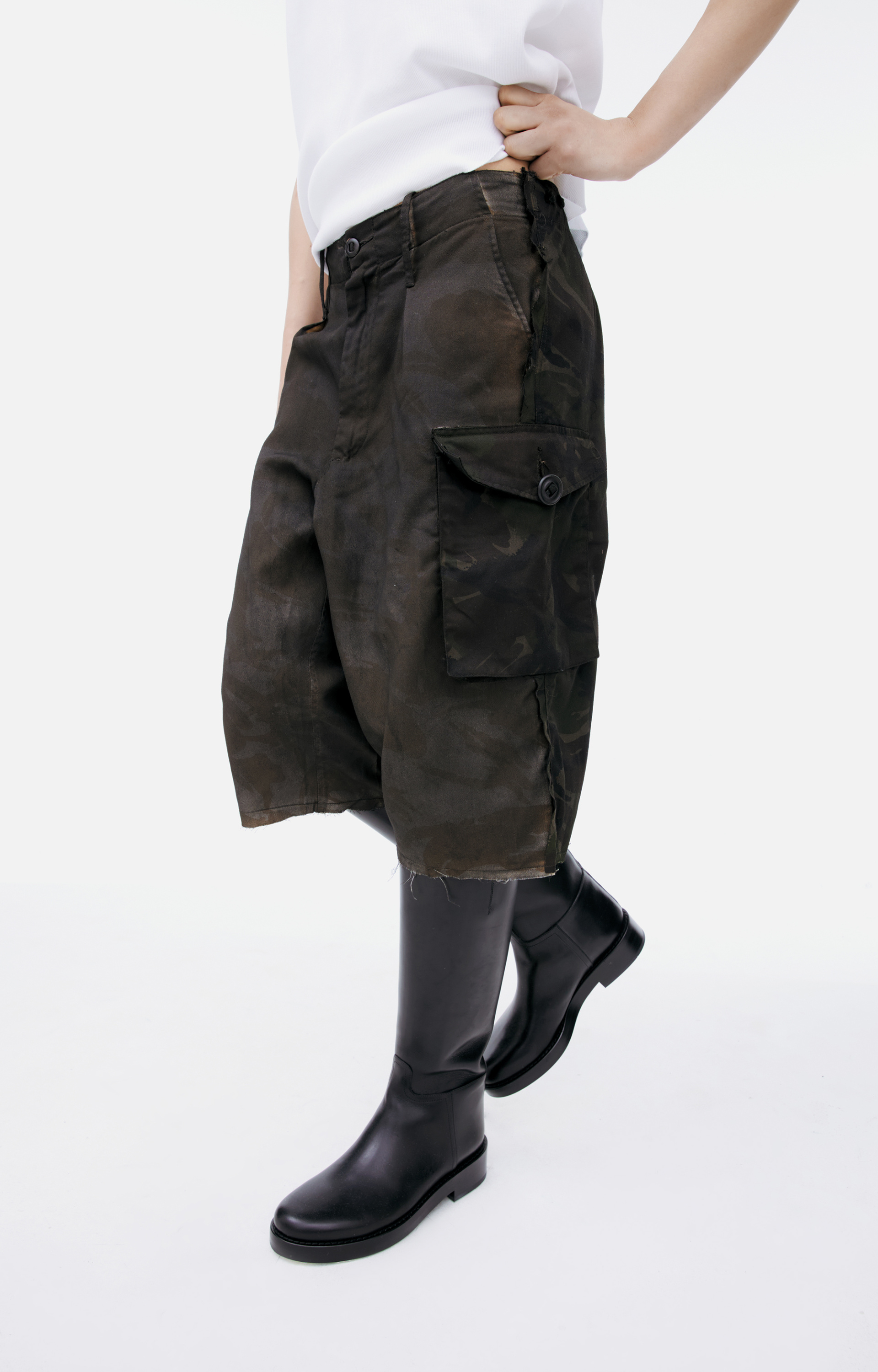 PROTOTYPES Камуфляжные карго шорты