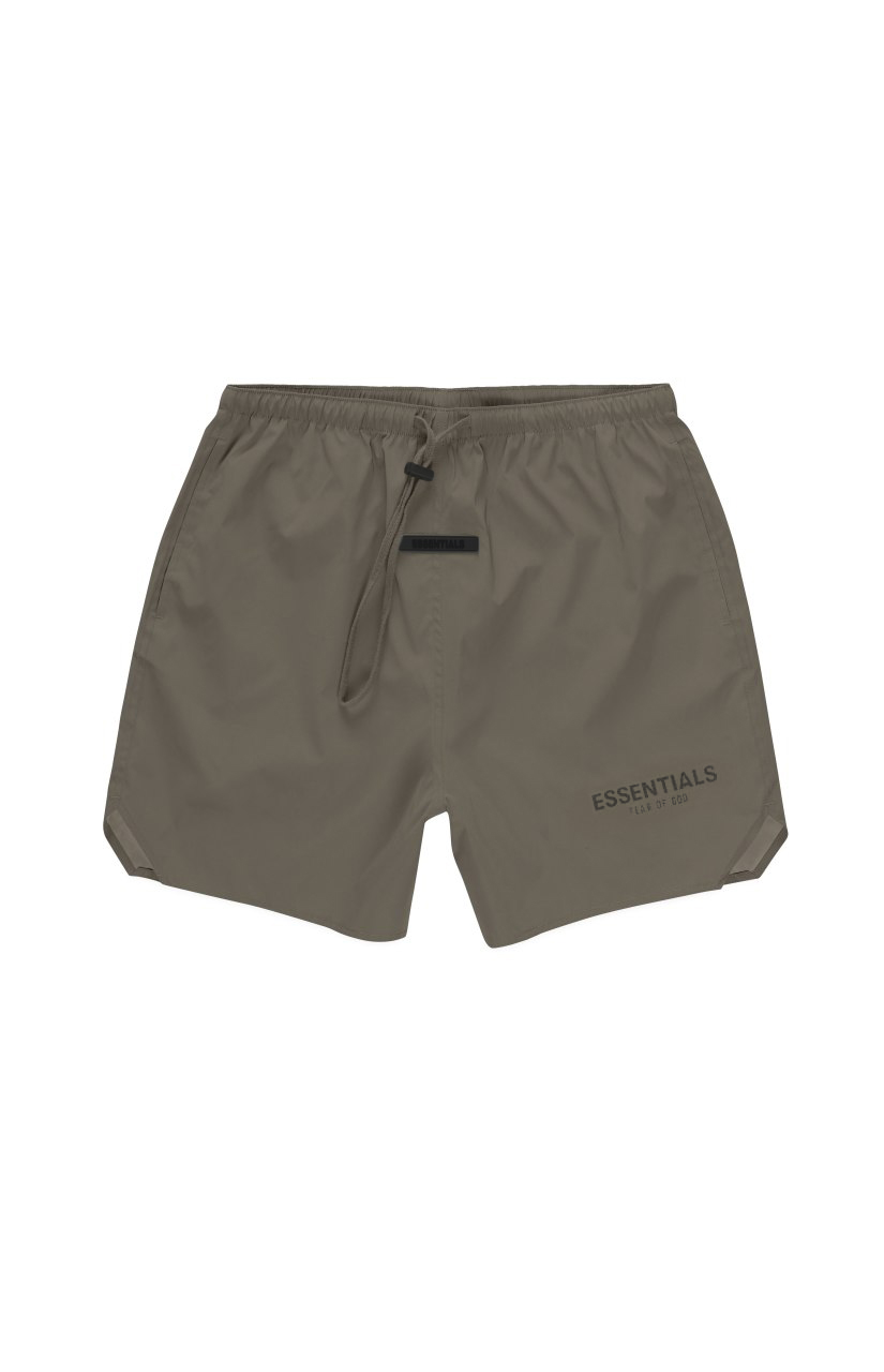 Fear of God Essentials Нейлоновые шорты с логотипом